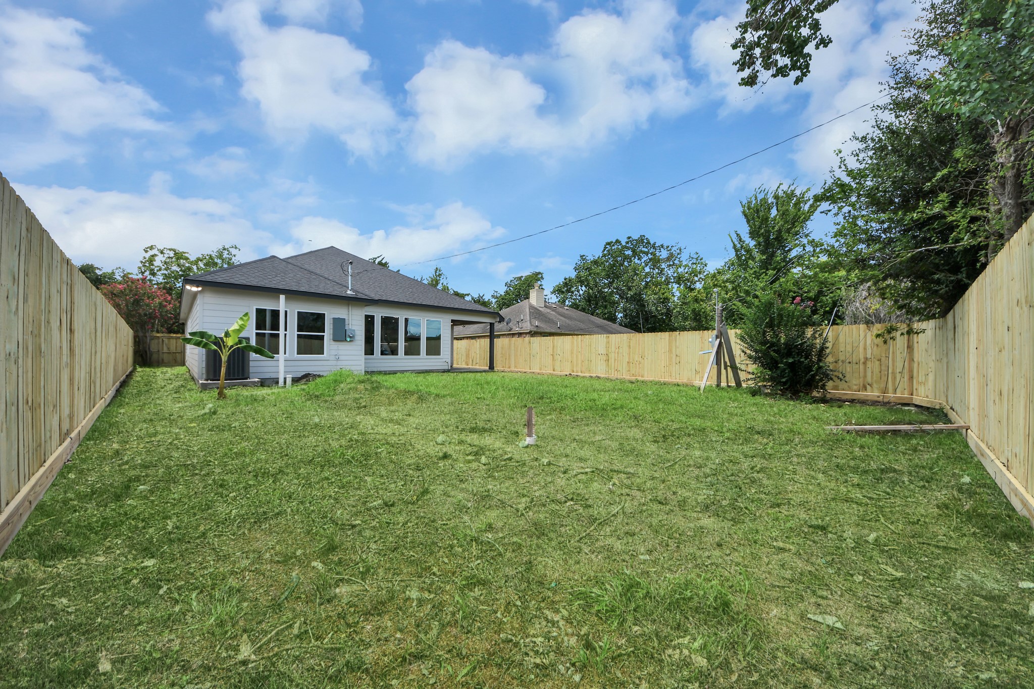 216 W Curtis Avenue Property Photo 46