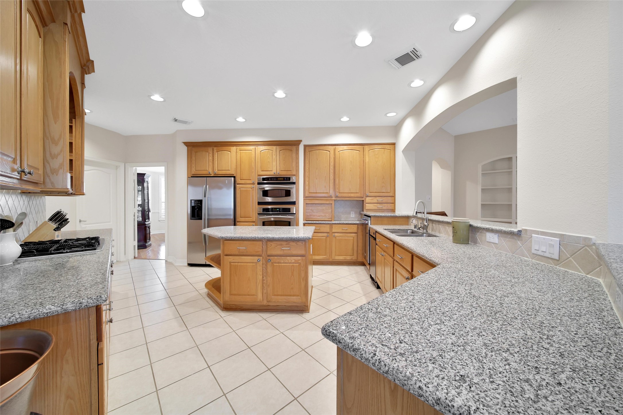 3911 Bell Hollow Lane Property Photo 9