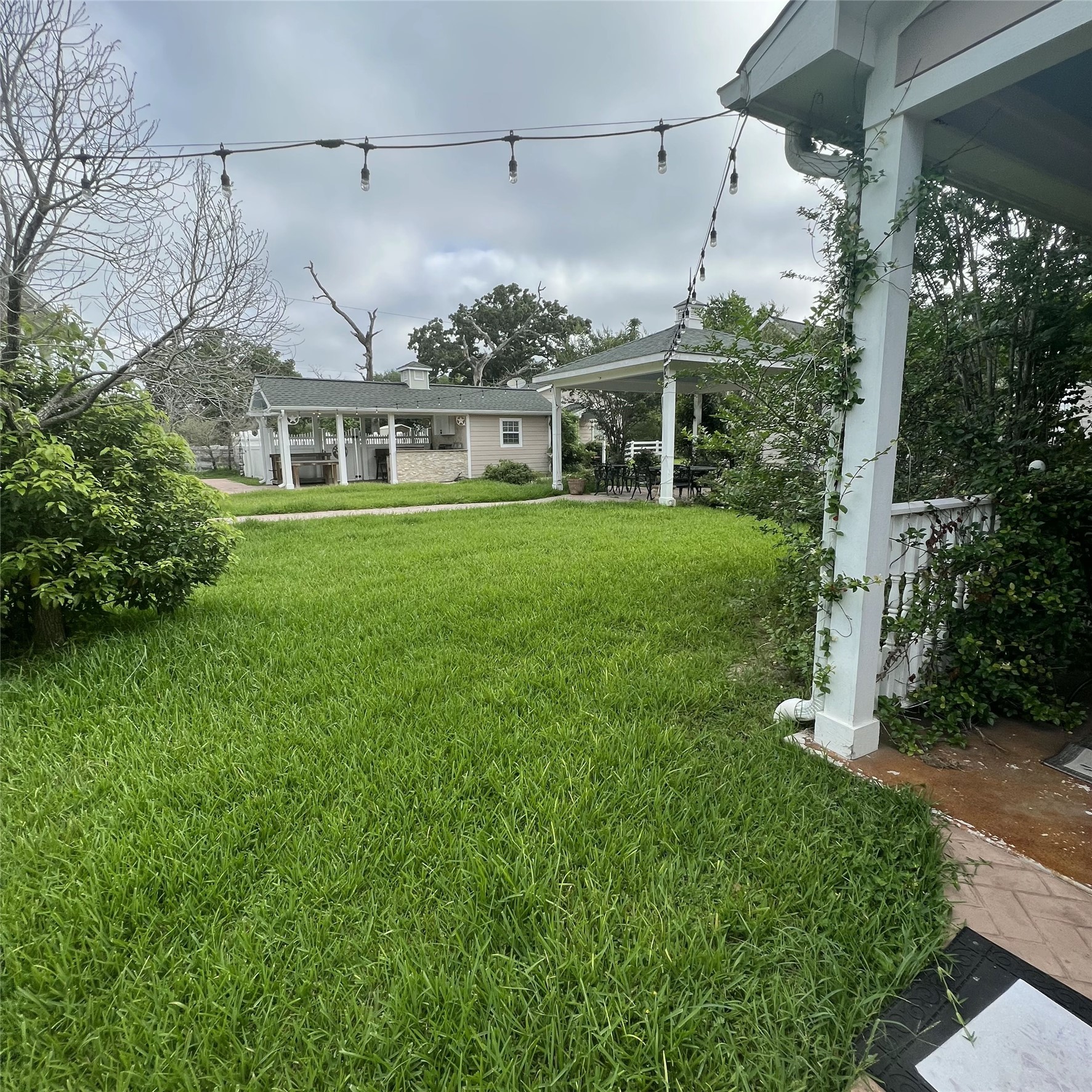 9500 Mayfield Avenue E Property Photo 18