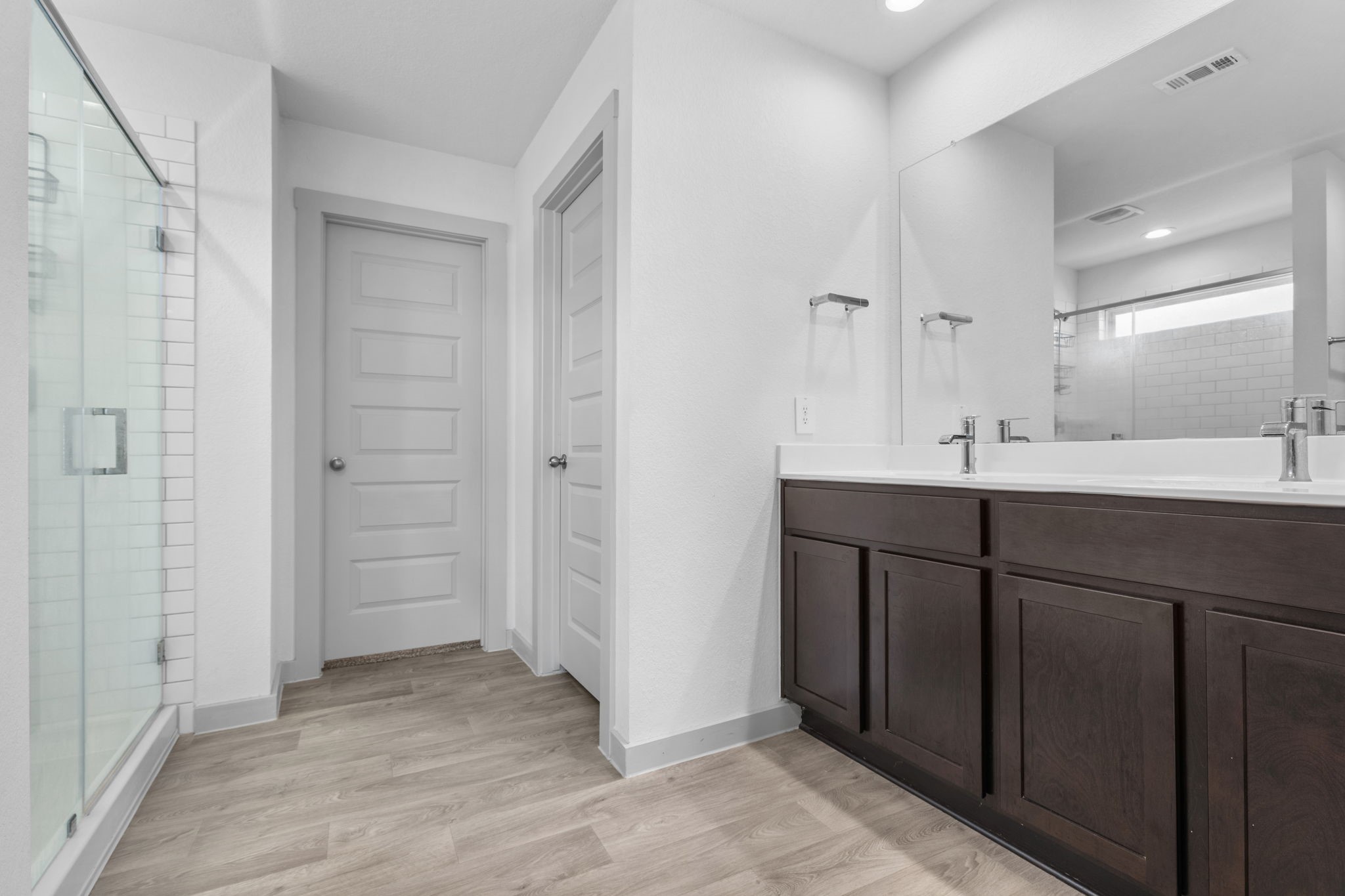 14527 Rain Tree Drive Property Photo 8