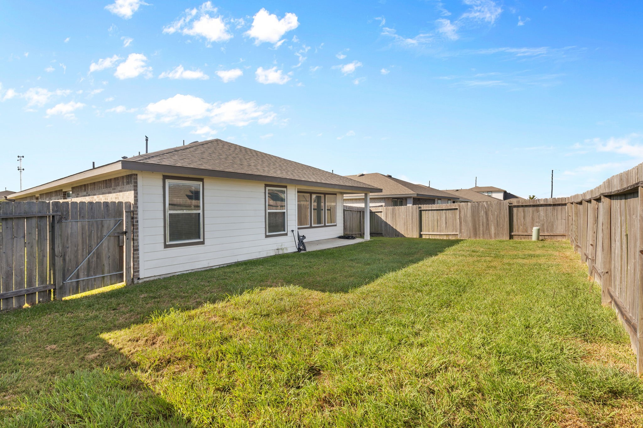 14527 Rain Tree Drive Property Photo 14