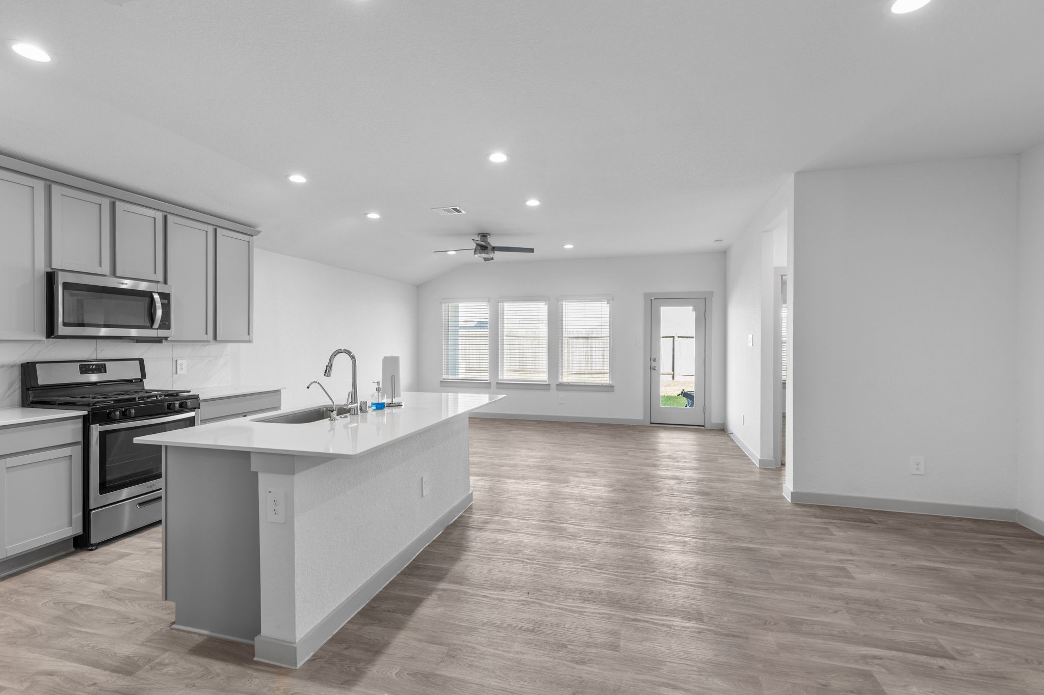 14527 Rain Tree Drive Property Photo 16