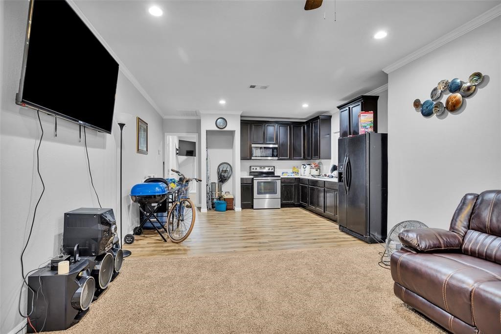 4126 Sayers Street Property Photo 3