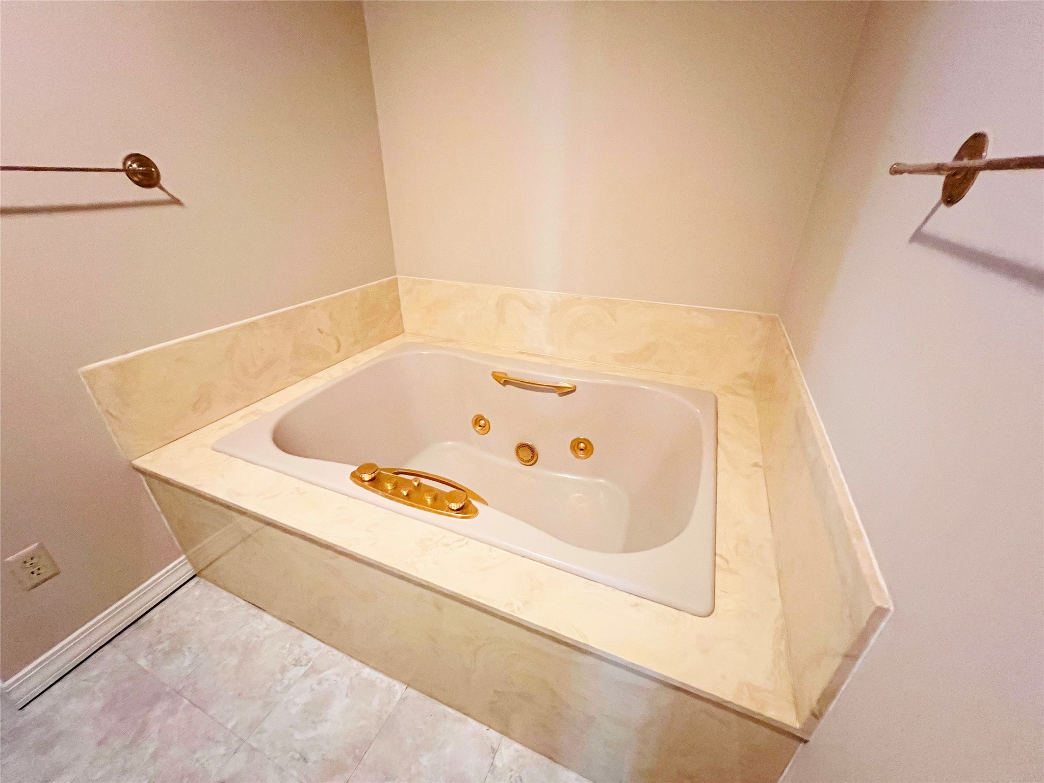 204 Primrose Lane Property Photo 40