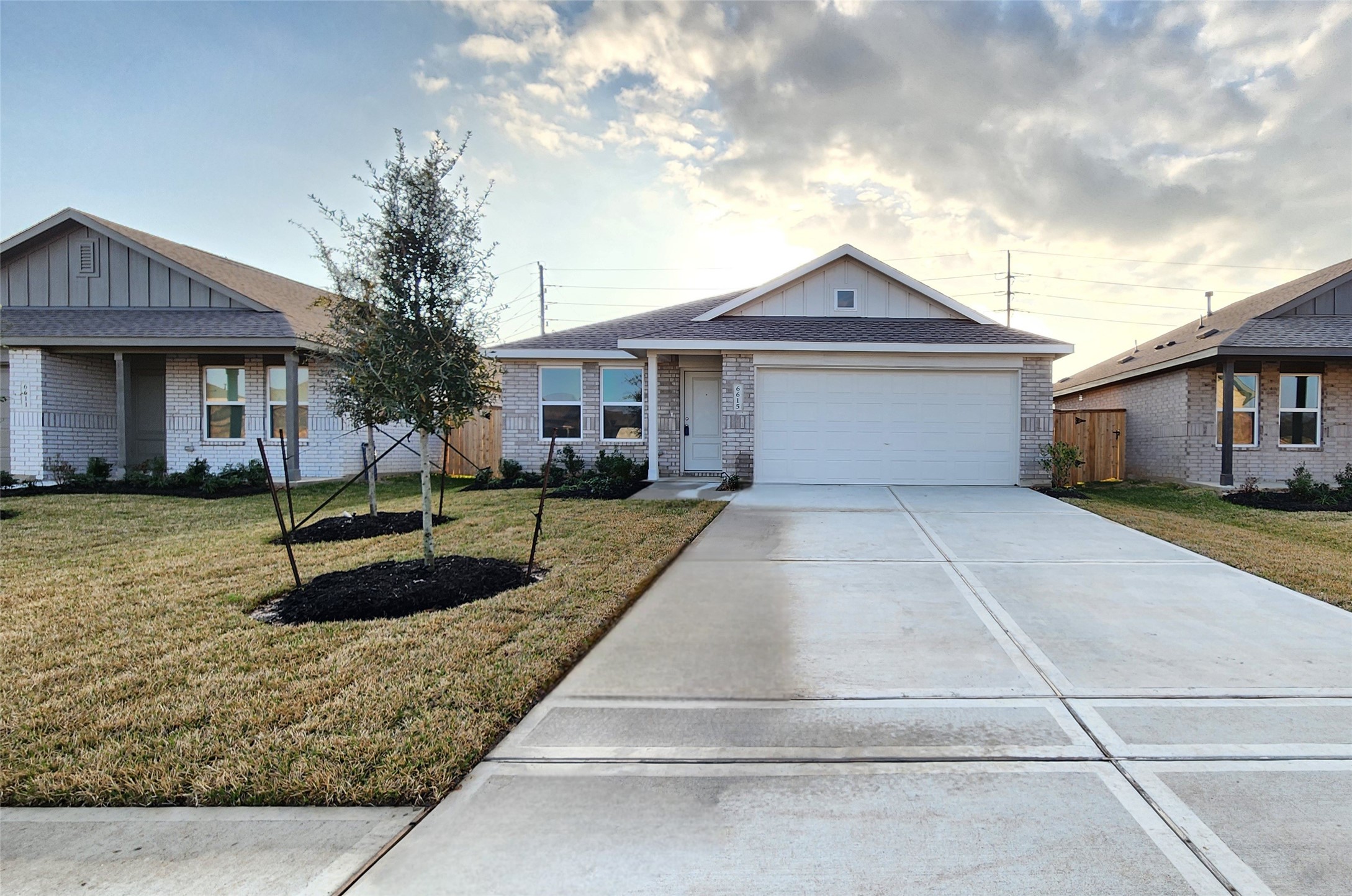 6615 Sassafras Green Drive Property Photo 1