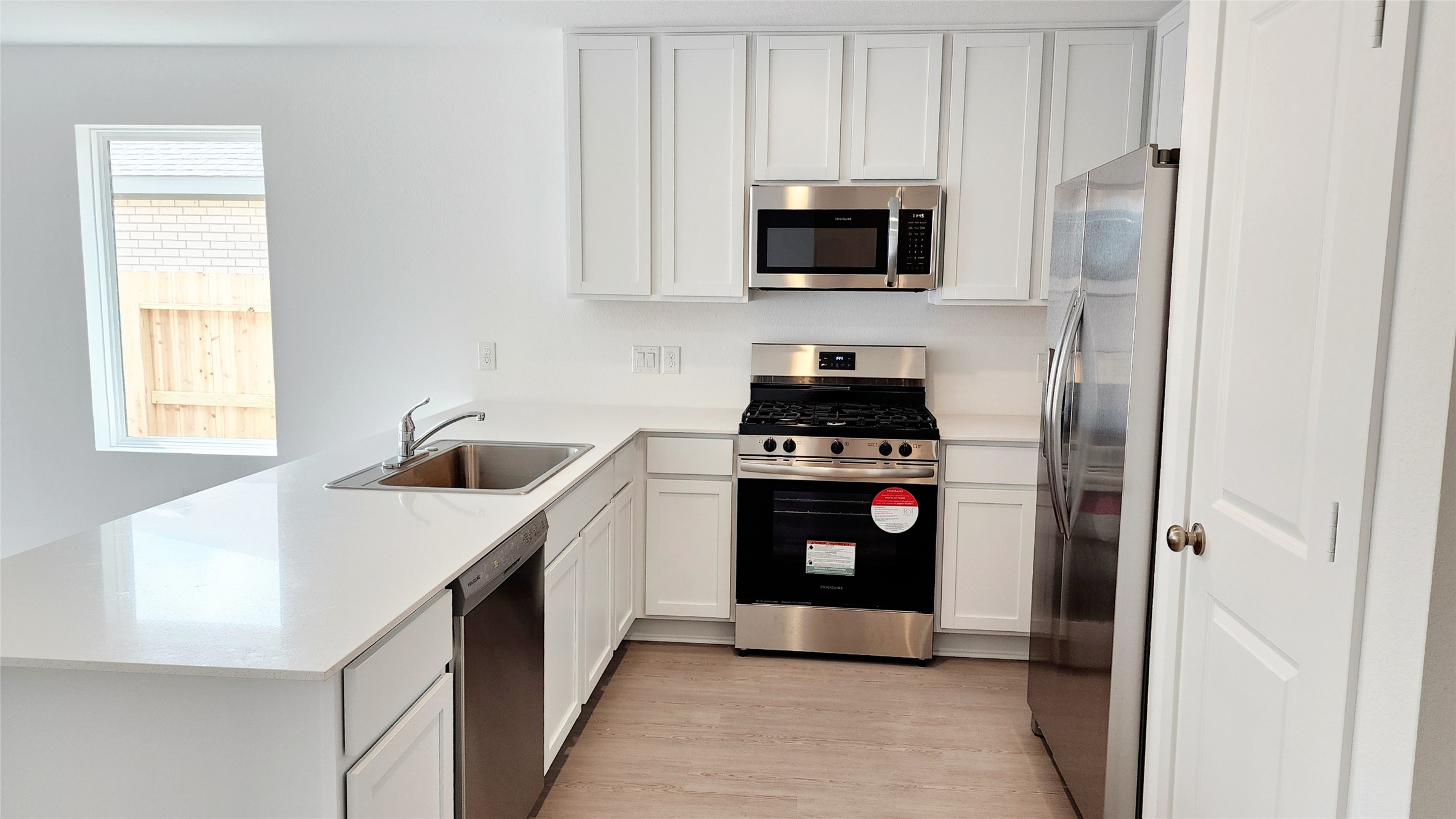 6615 Sassafras Green Drive Property Photo 8