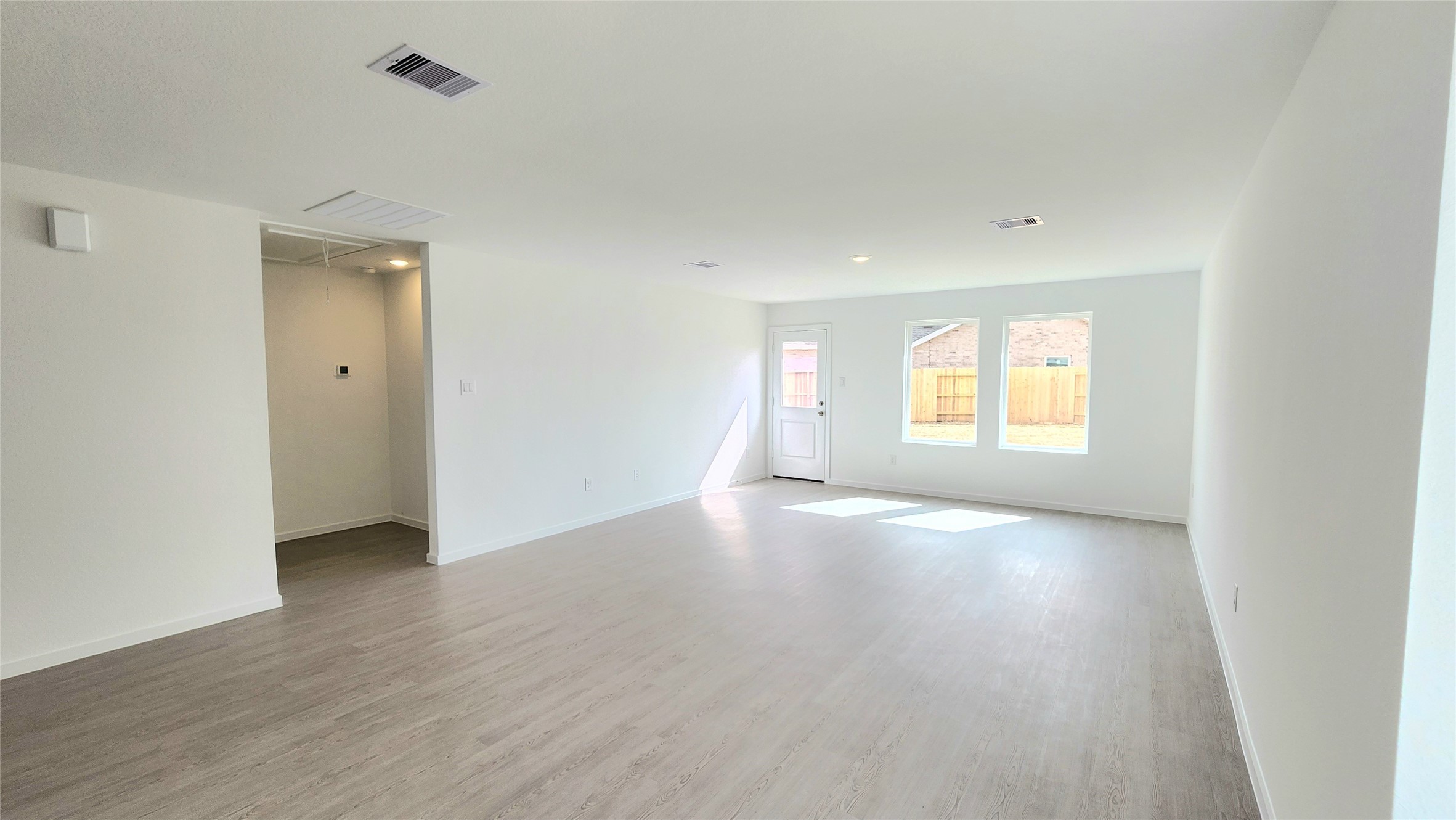 6615 Sassafras Green Drive Property Photo 10