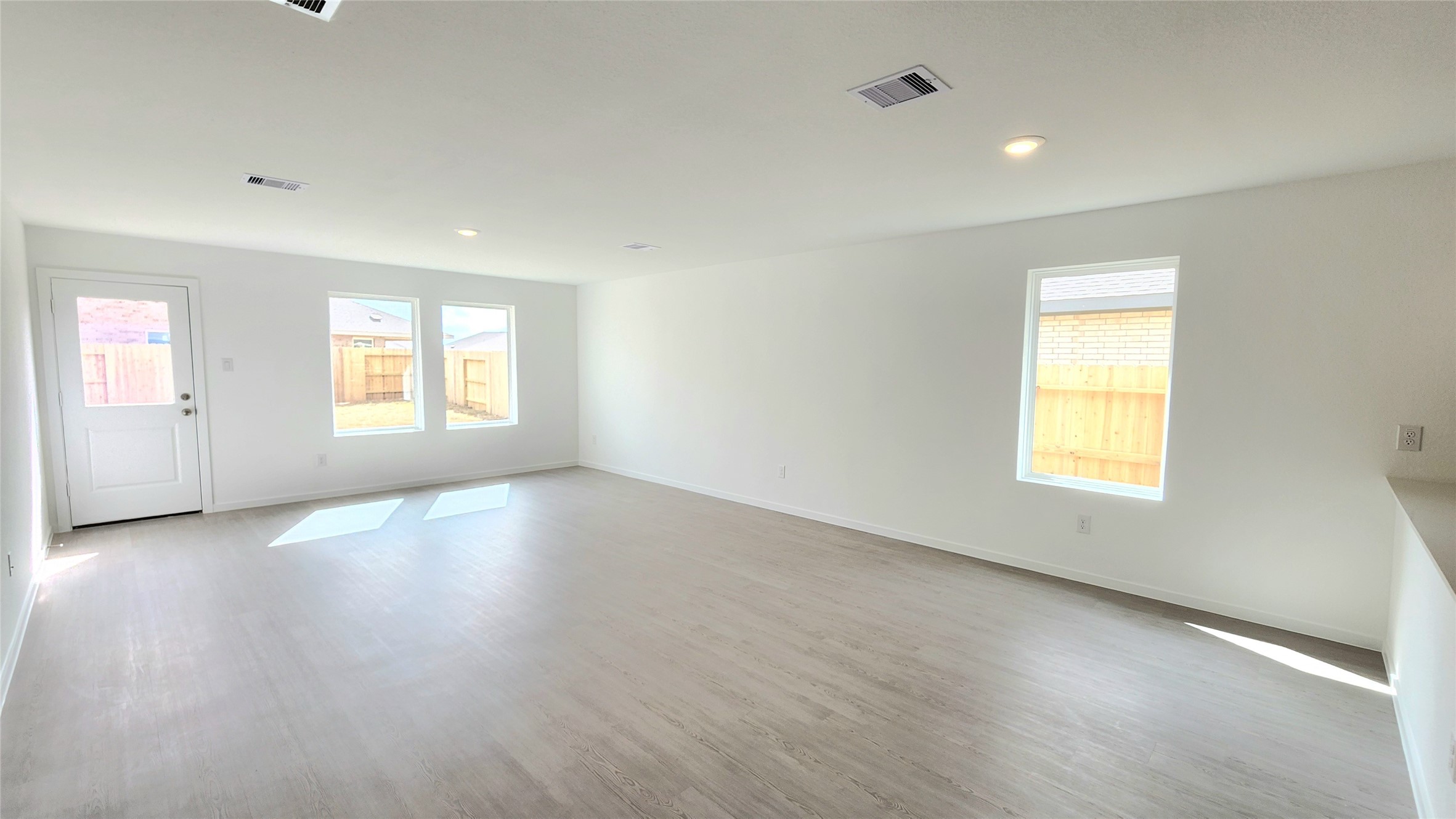 6615 Sassafras Green Drive Property Photo 11