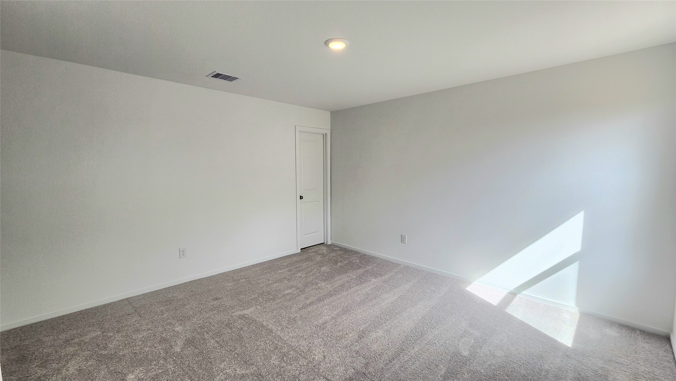 6615 Sassafras Green Drive Property Photo 15