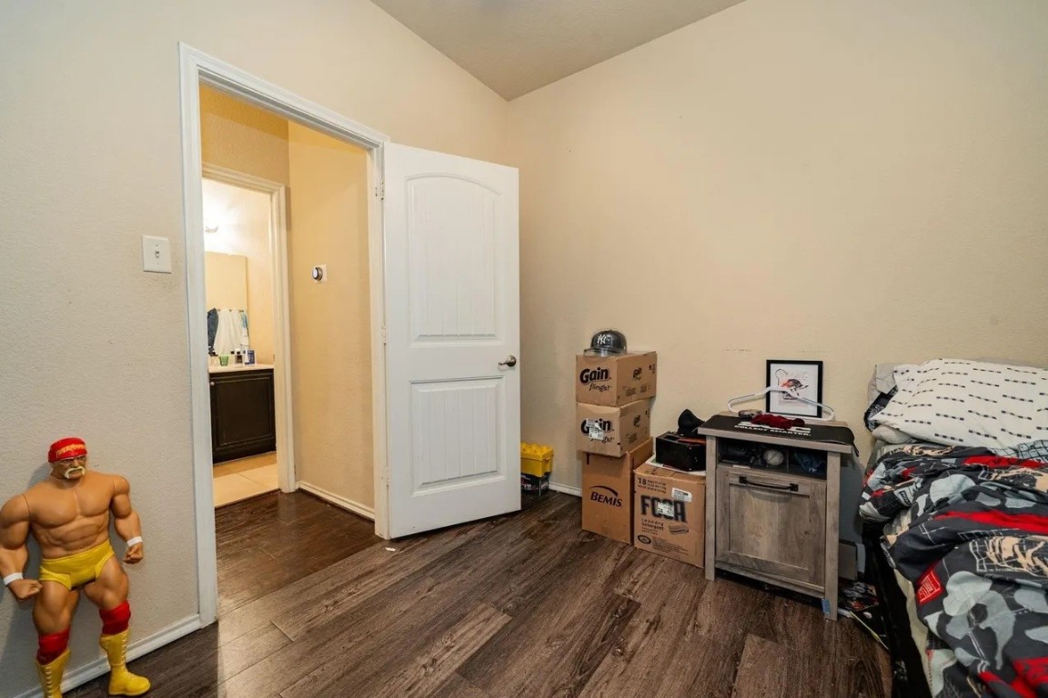 4035 Merriman Drive Property Photo 12