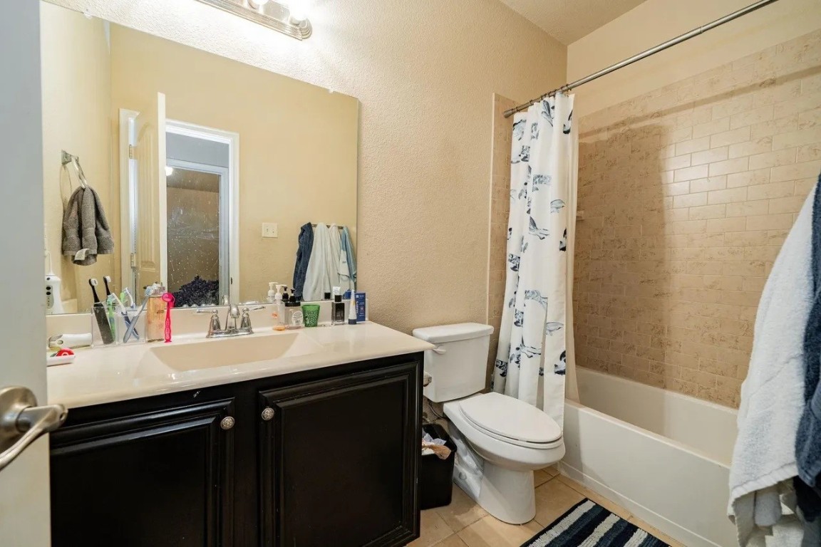 4035 Merriman Drive Property Photo 13