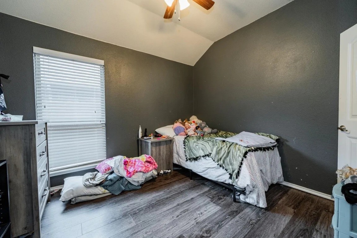 4035 Merriman Drive Property Photo 14
