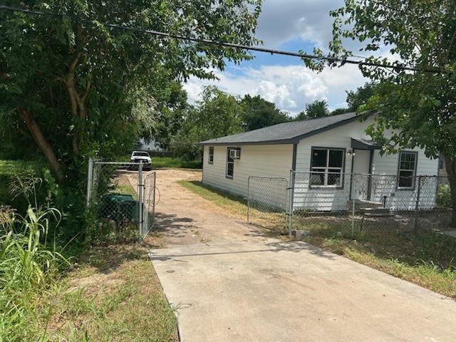 8717 Brandon Street Property Photo 1