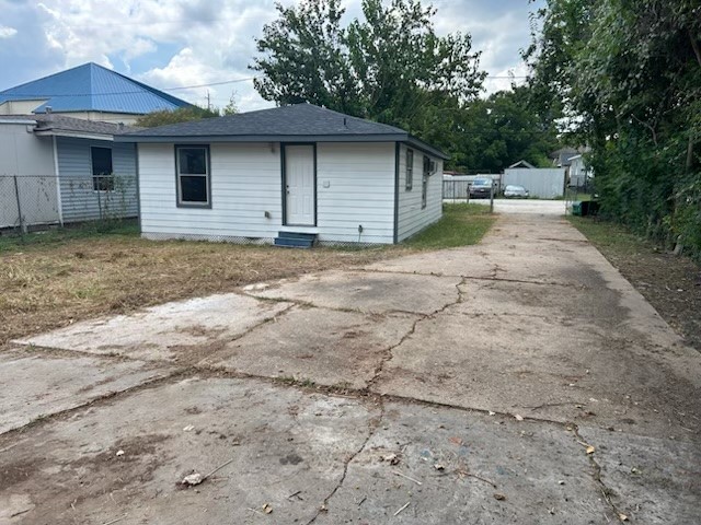 8717 Brandon Street Property Photo 2