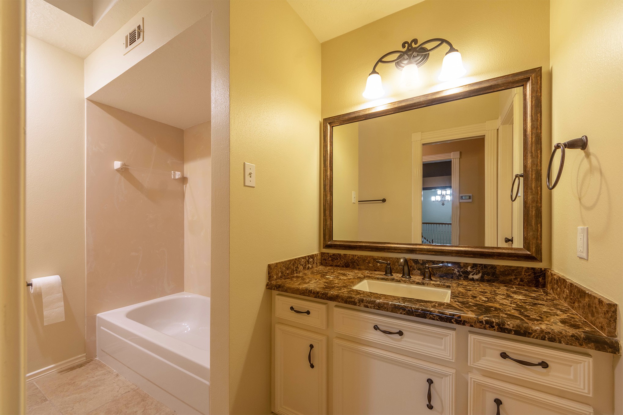 13338 Oddom Court Property Photo 33