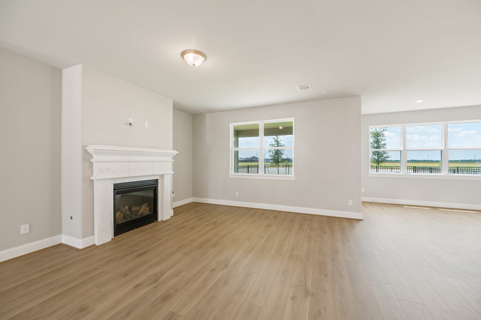 764 Lake Lacosta Drive Property Photo 12