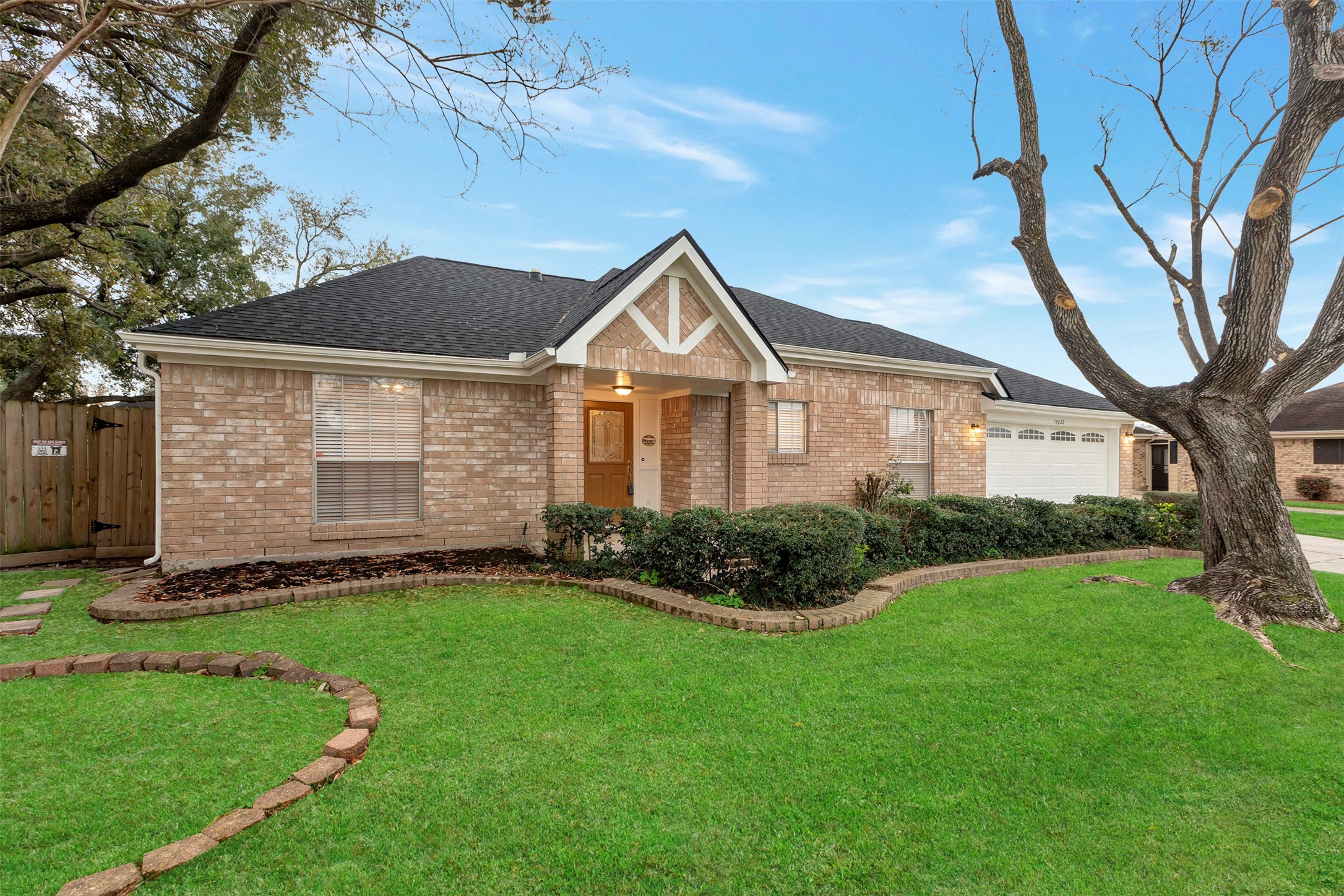14322 Twisted Trunk Court Property Photo