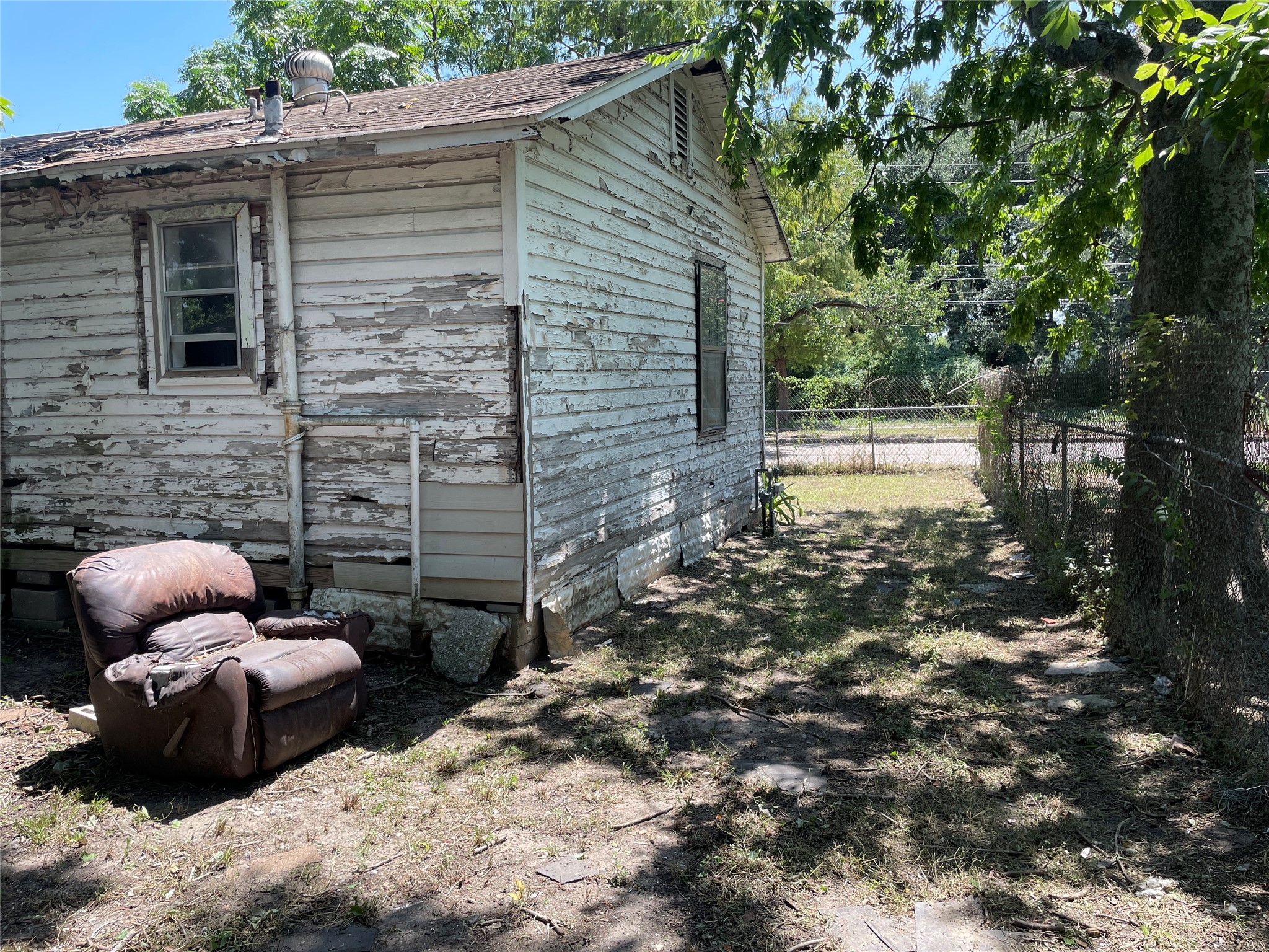 4311 Collingsworth Street Property Photo 2