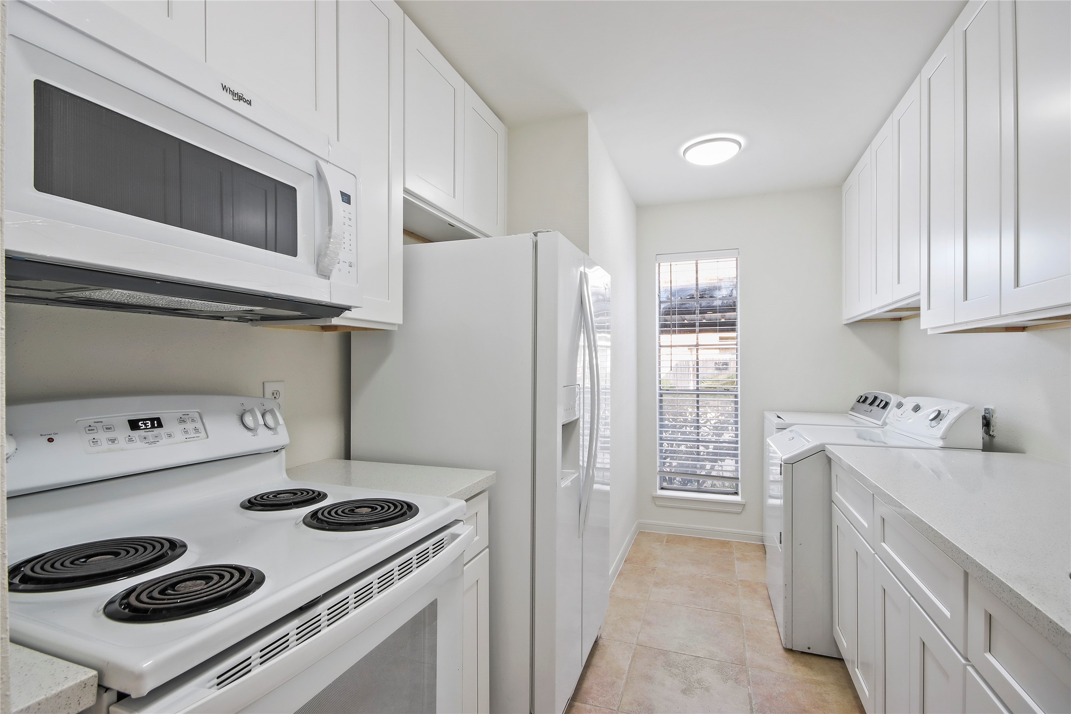 11201 Lynbrook Drive 3503 Property Photo 5