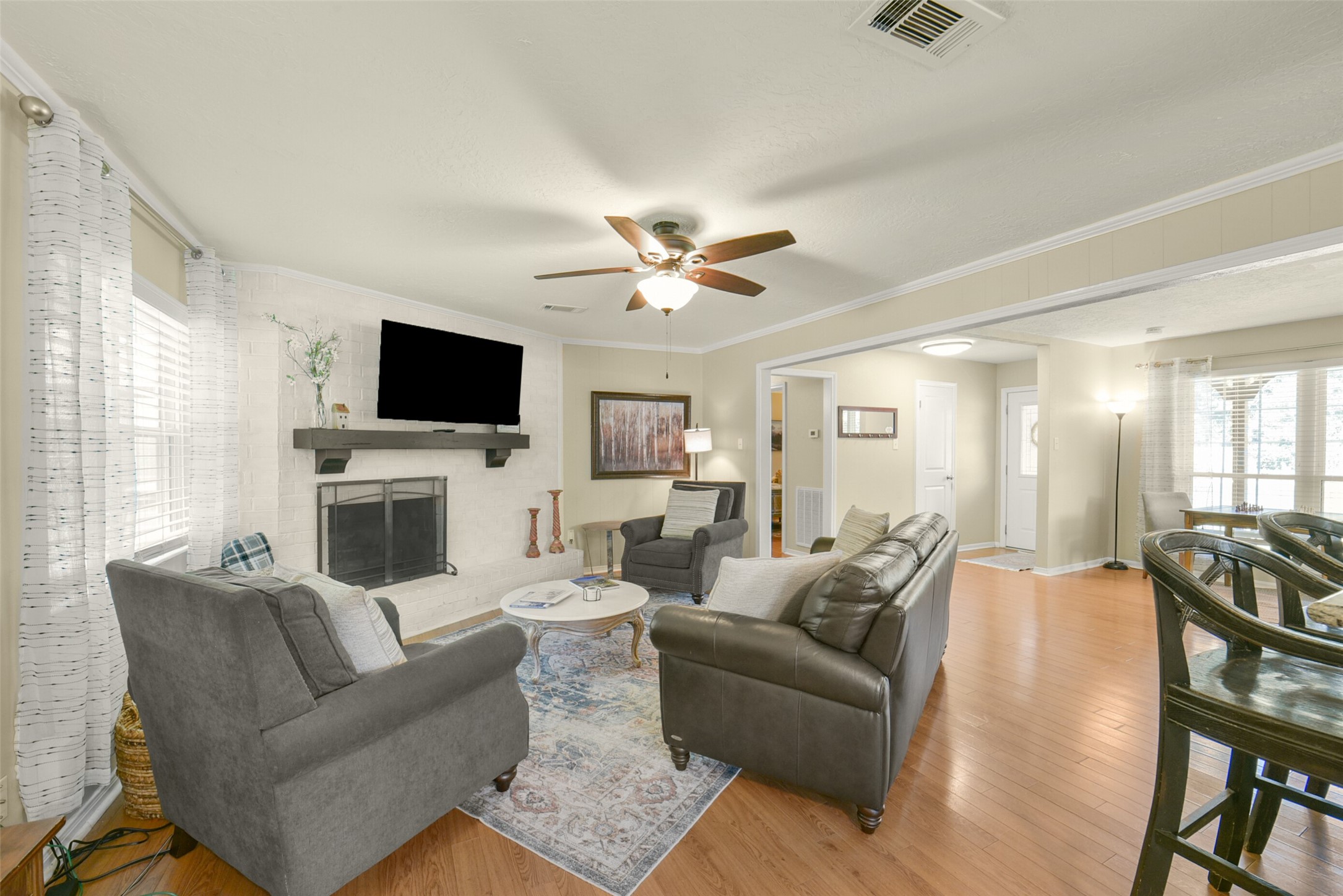 32047 S Wiggins Street Property Photo 8