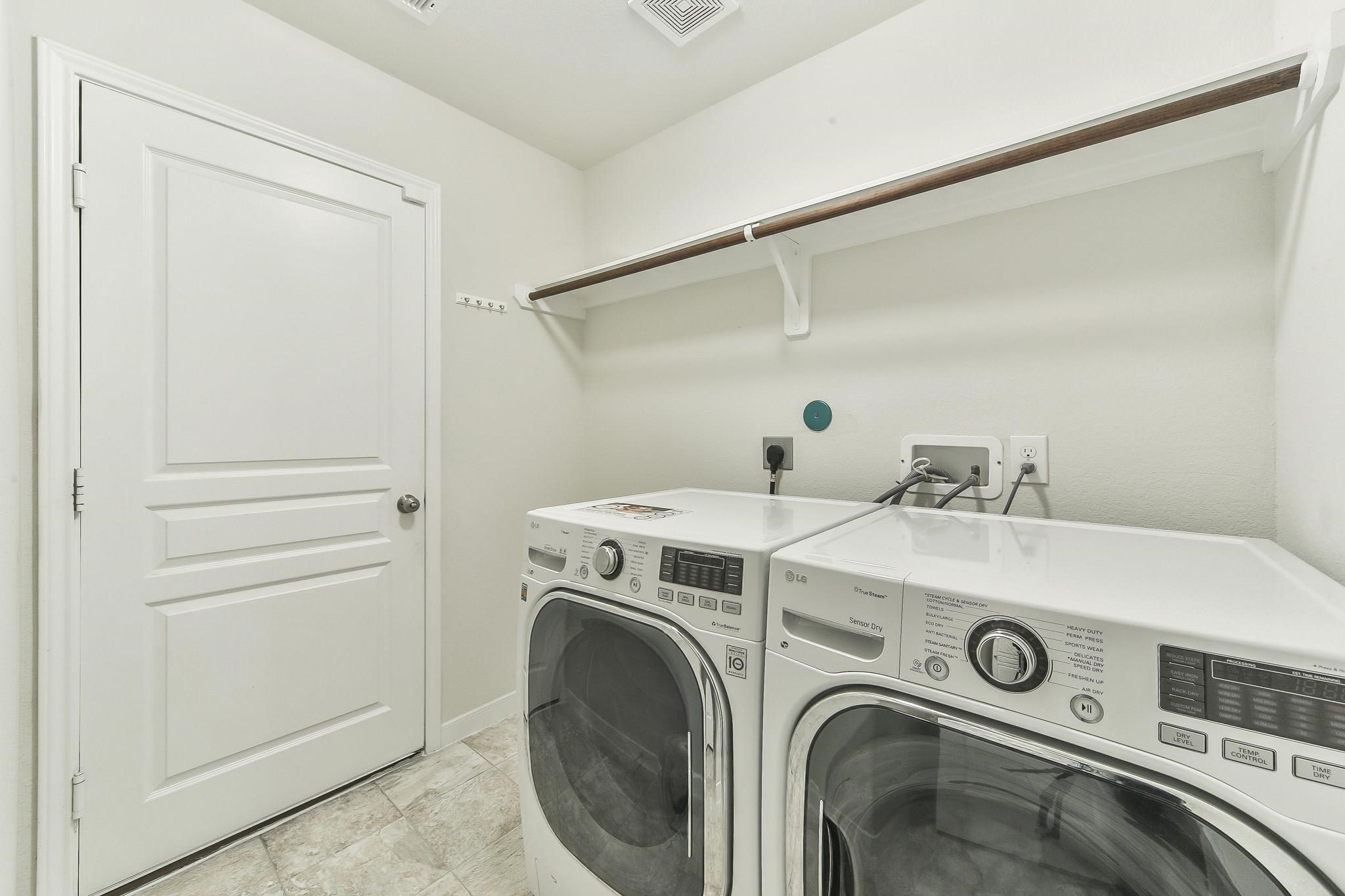 15411 Sienna Peak Lane Property Photo 17