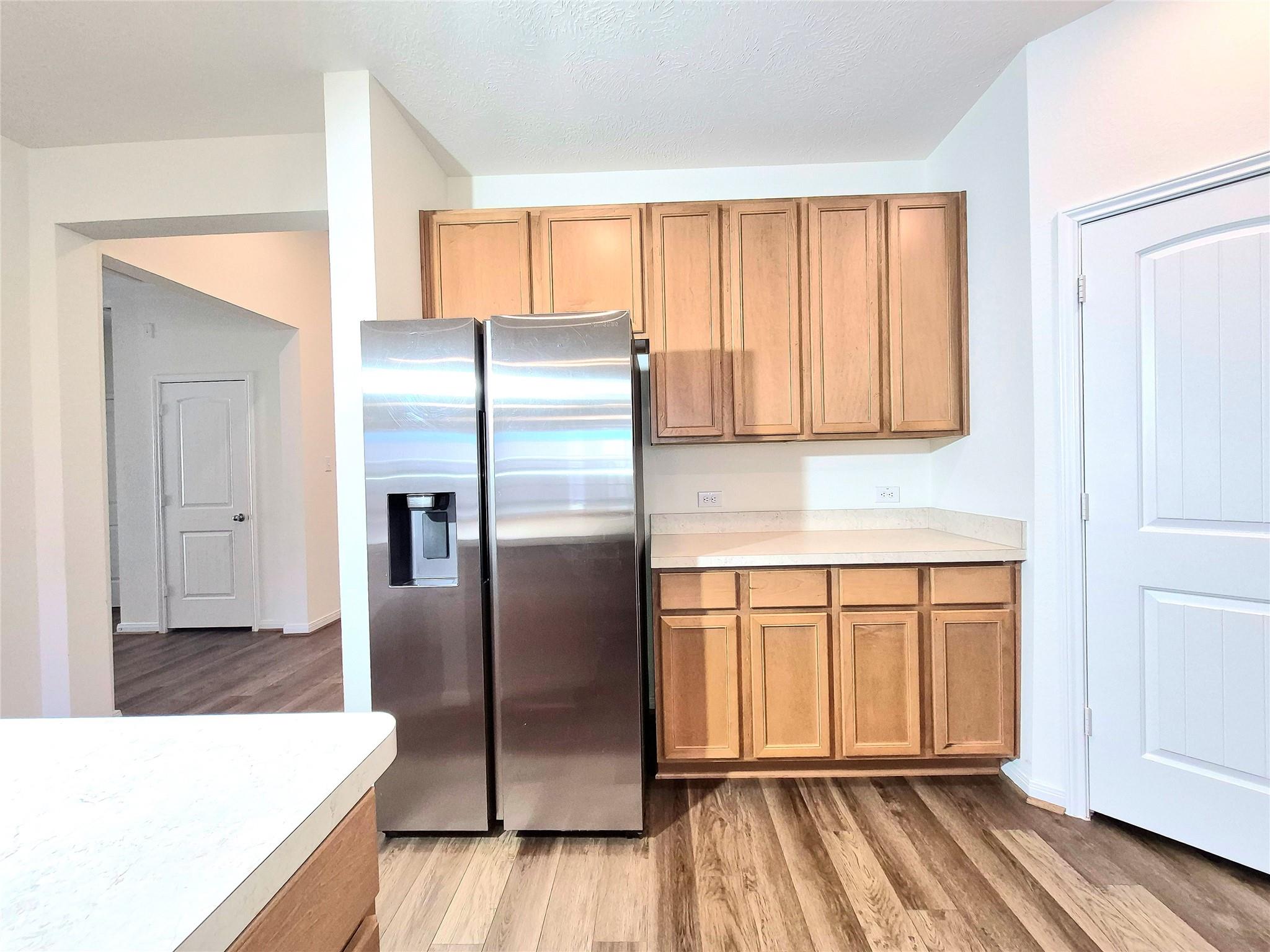 6111 Whitewing Road Property Photo 8