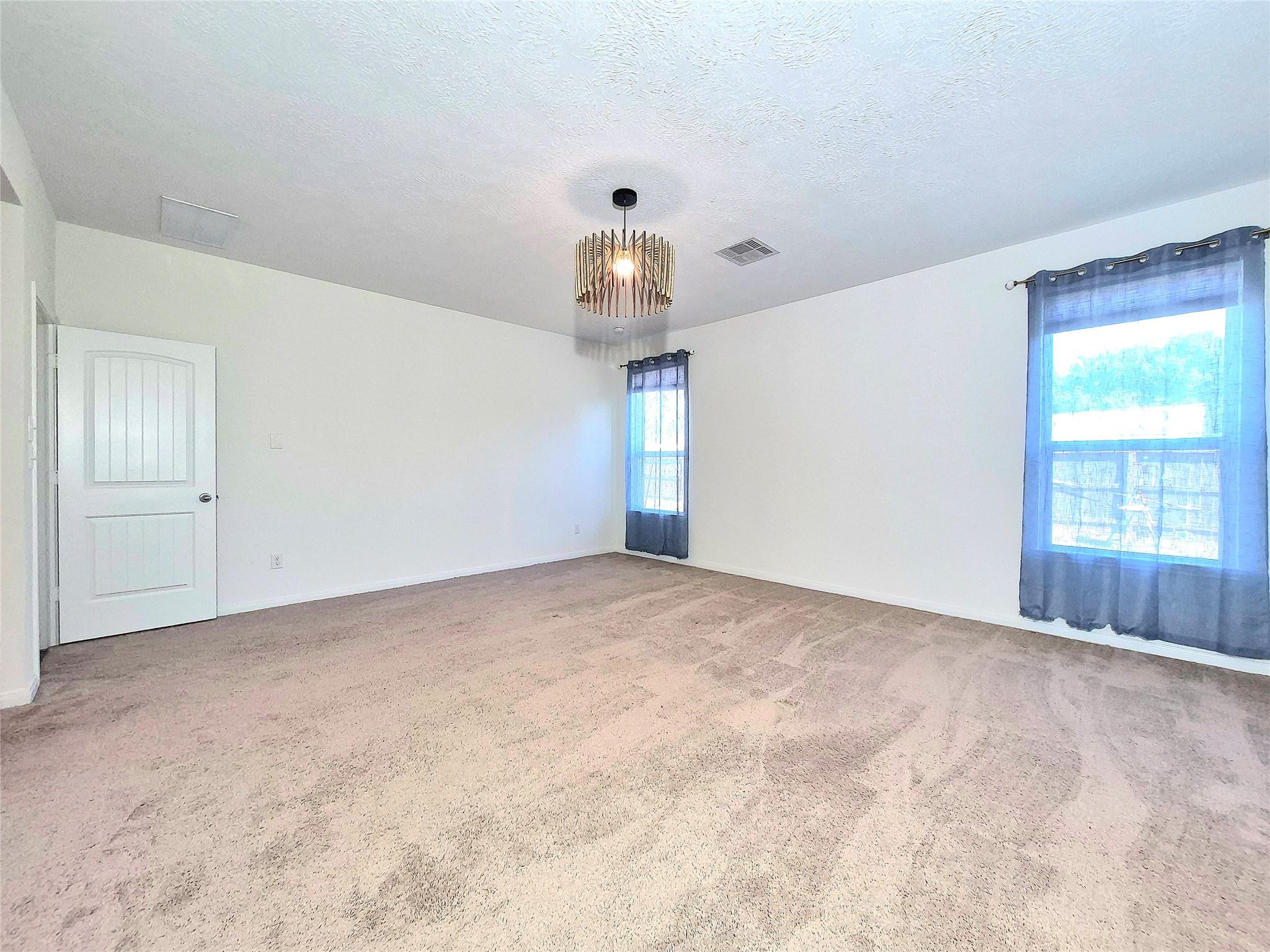 6111 Whitewing Road Property Photo 11