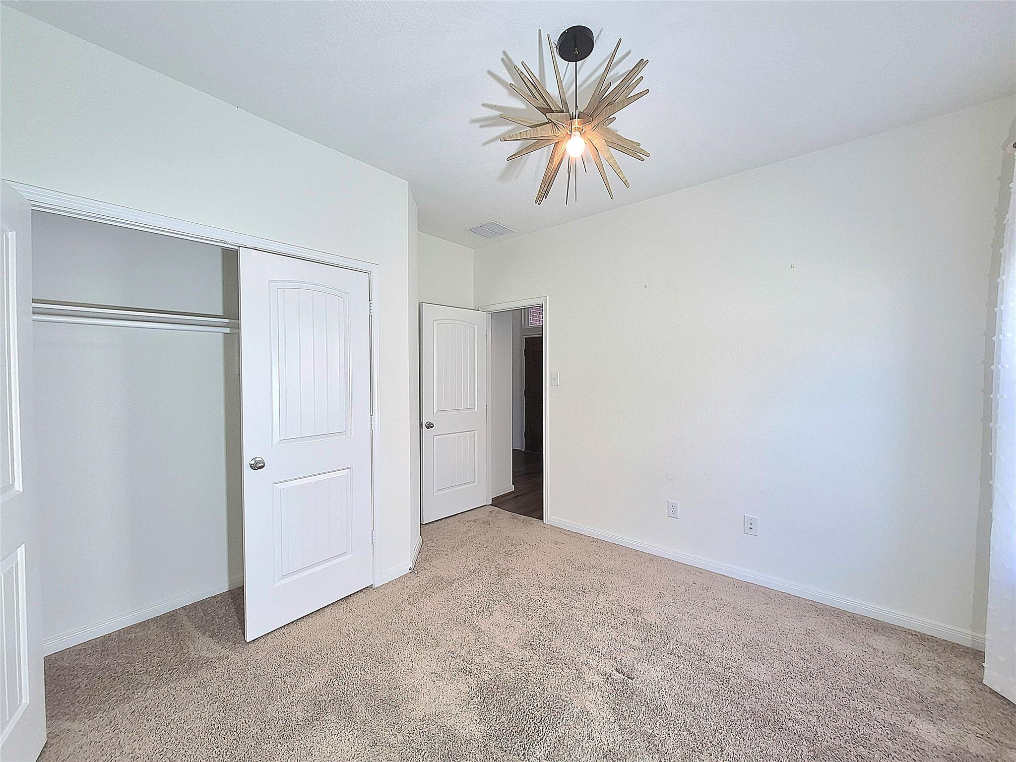 6111 Whitewing Road Property Photo 16