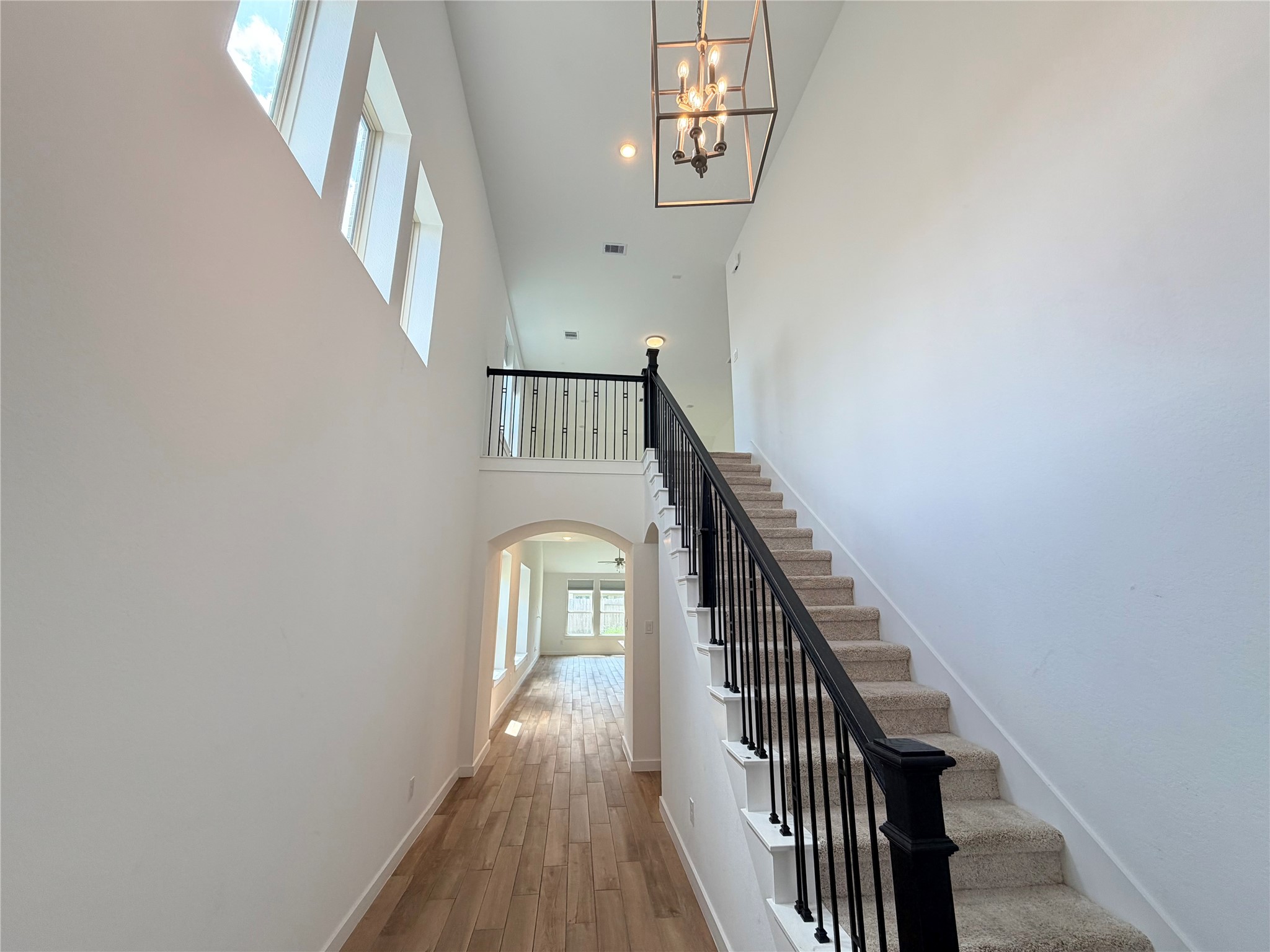 5039 Aspen Orchard Drive Property Photo 3