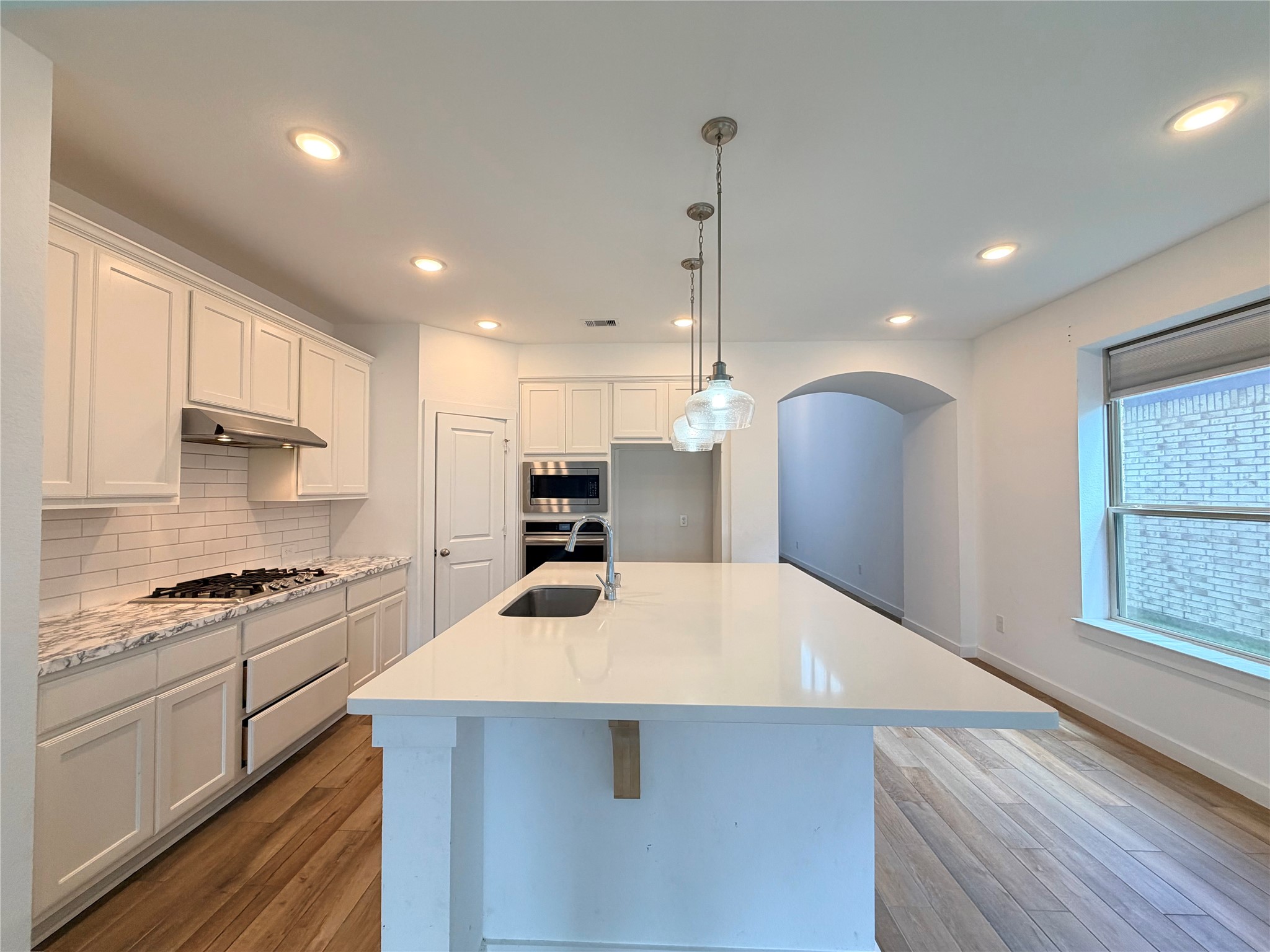 5039 Aspen Orchard Drive Property Photo 6