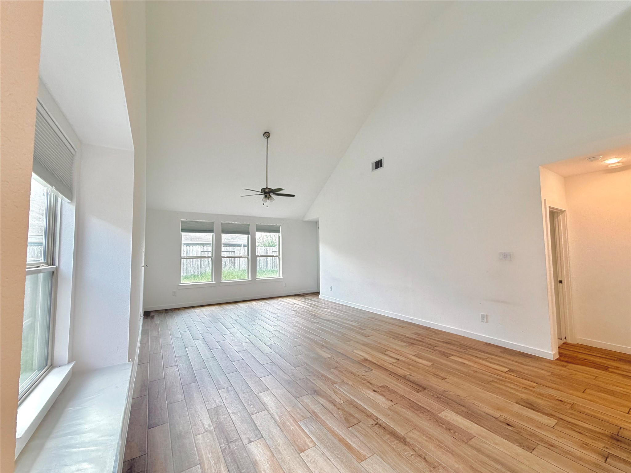 5039 Aspen Orchard Drive Property Photo 7