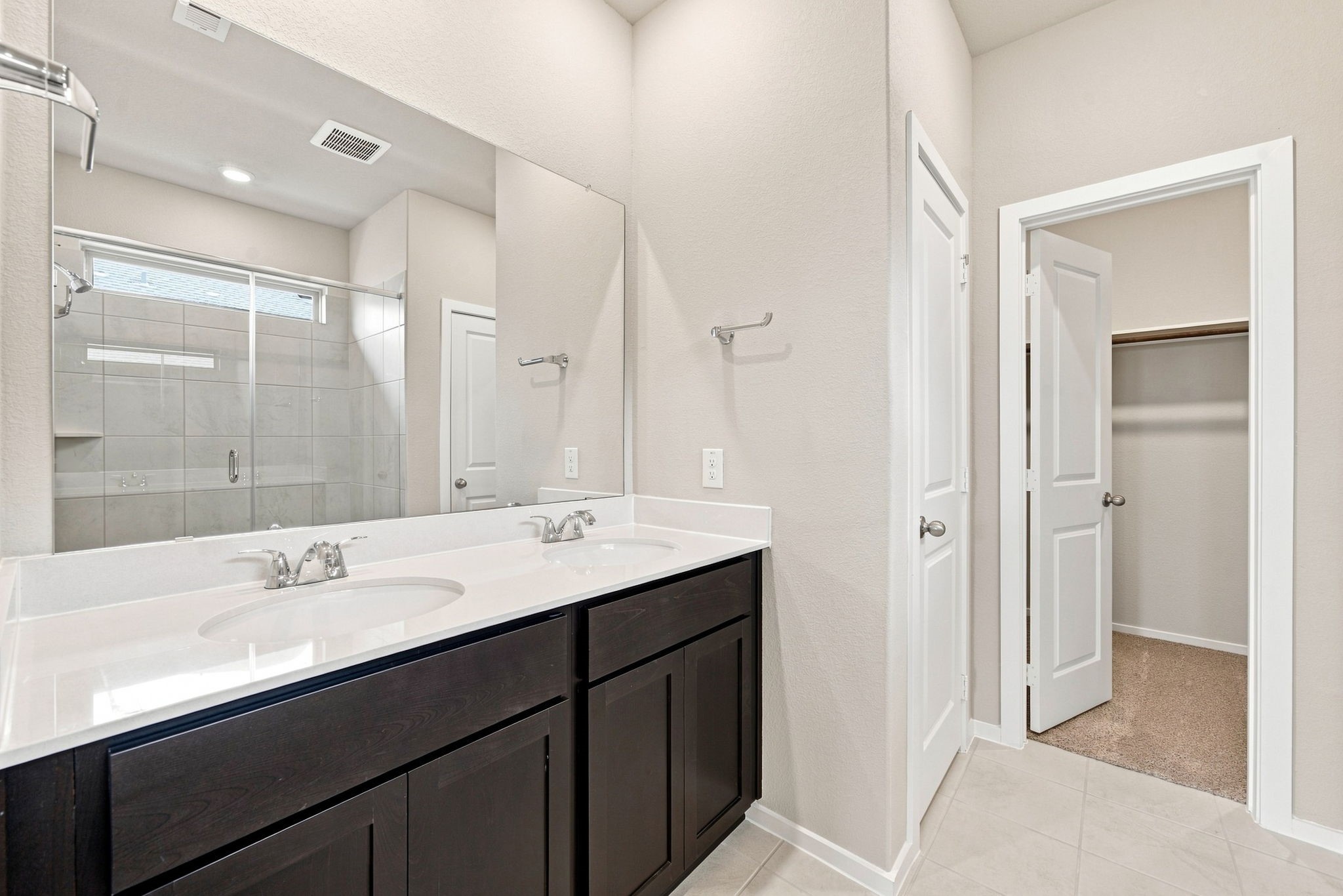 6711 Pebble Bluff Court Property Photo 20