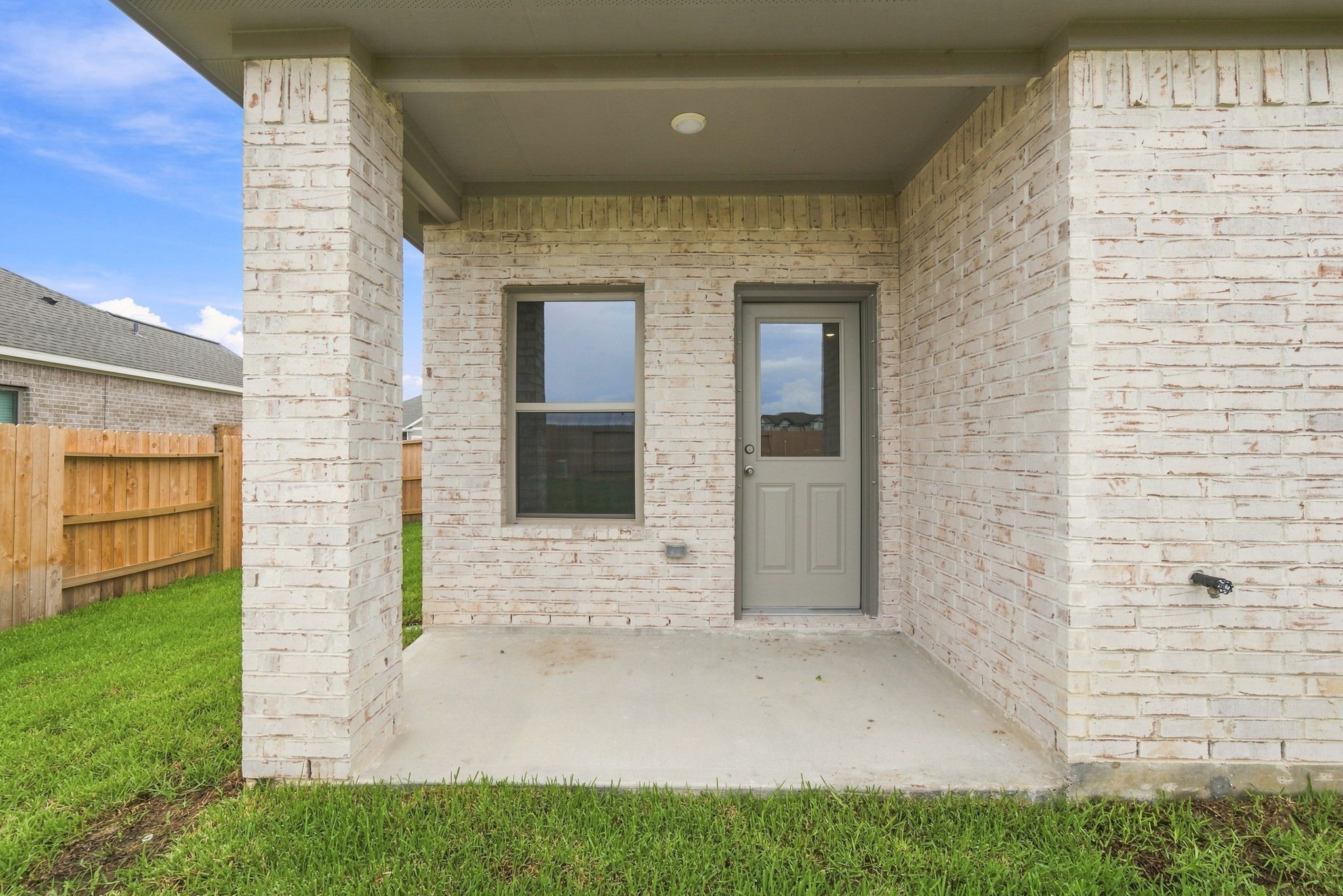 6711 Pebble Bluff Court Property Photo 28