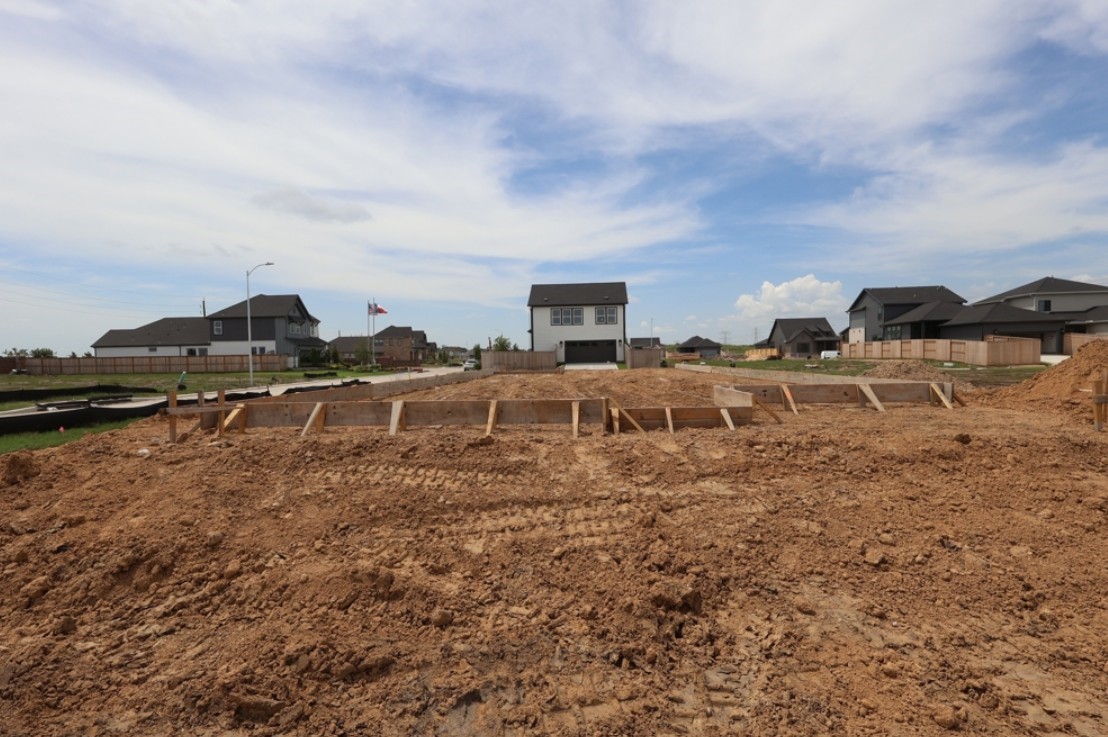 2711 Bramblegate Drive Property Photo 2