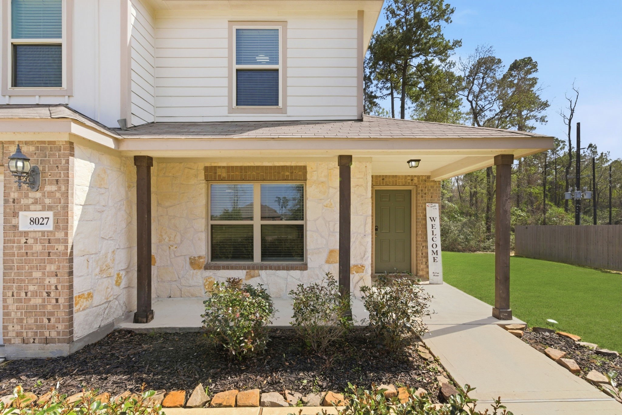 8027 Dauntless Drive Property Photo 3