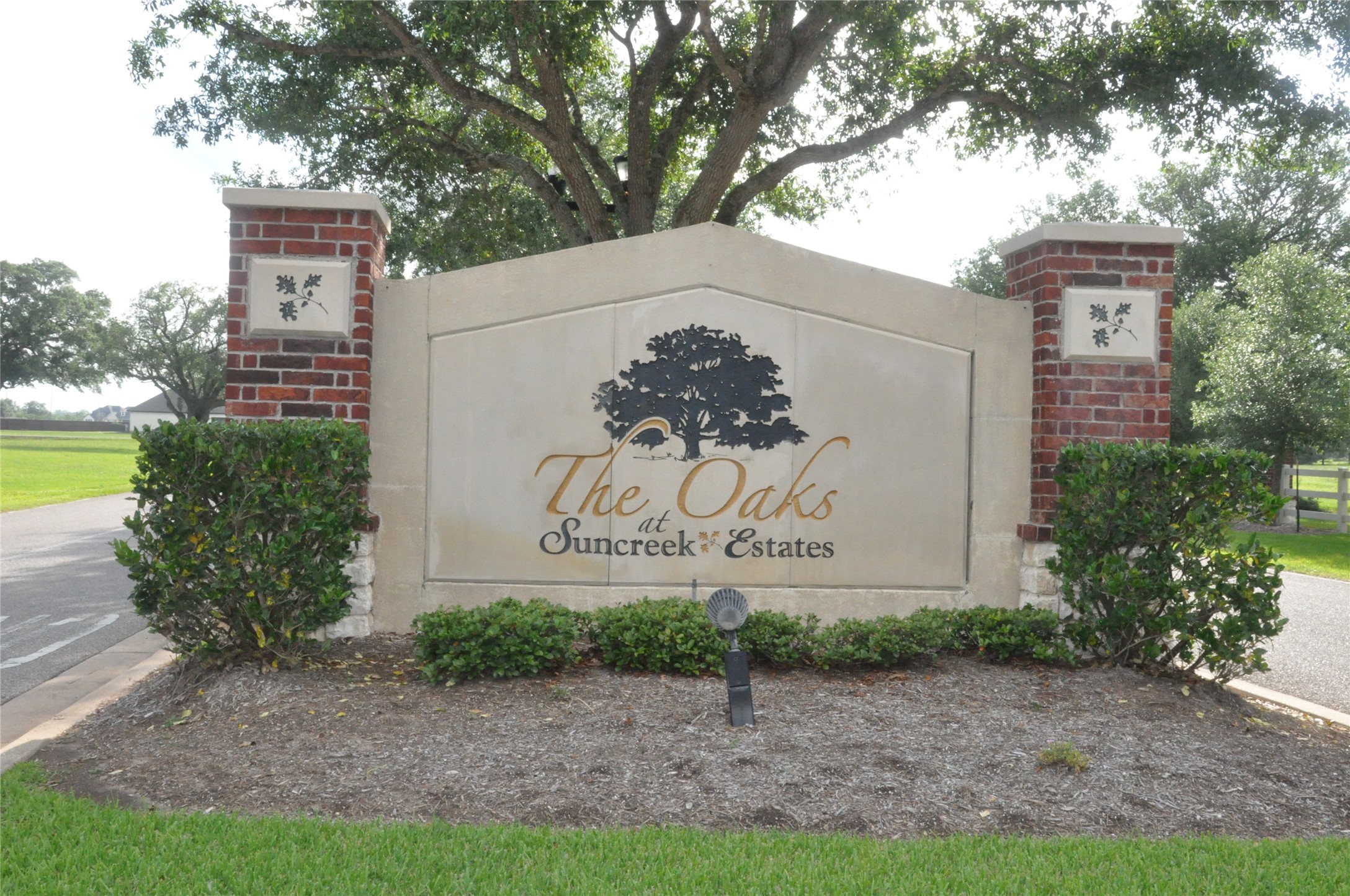 1414 Lakeland Circle Property Photo