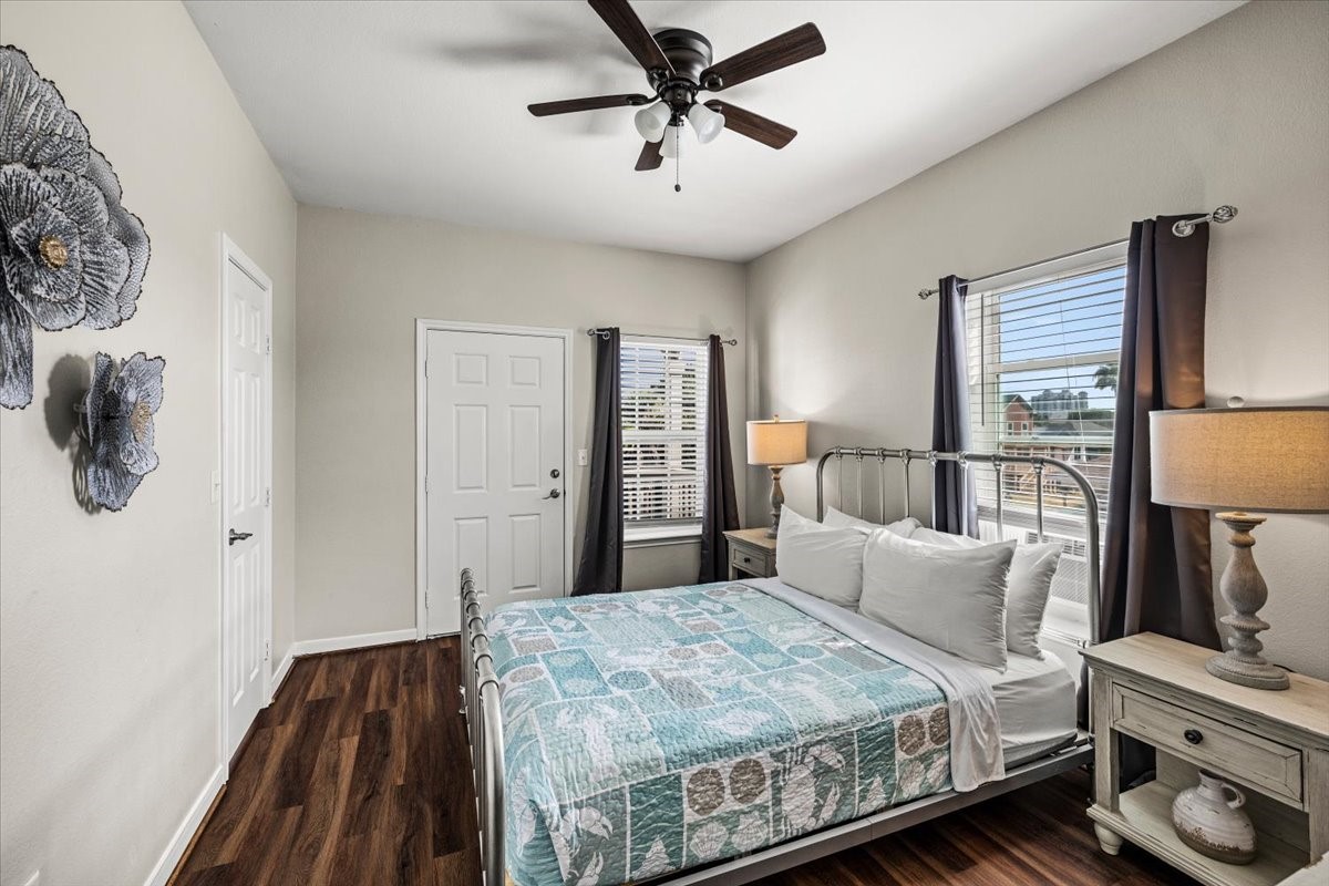 1223 Avenue M Property Photo 22