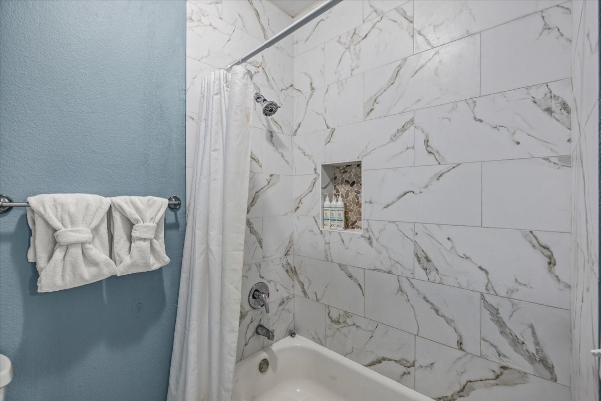 1223 Avenue M Property Photo 26