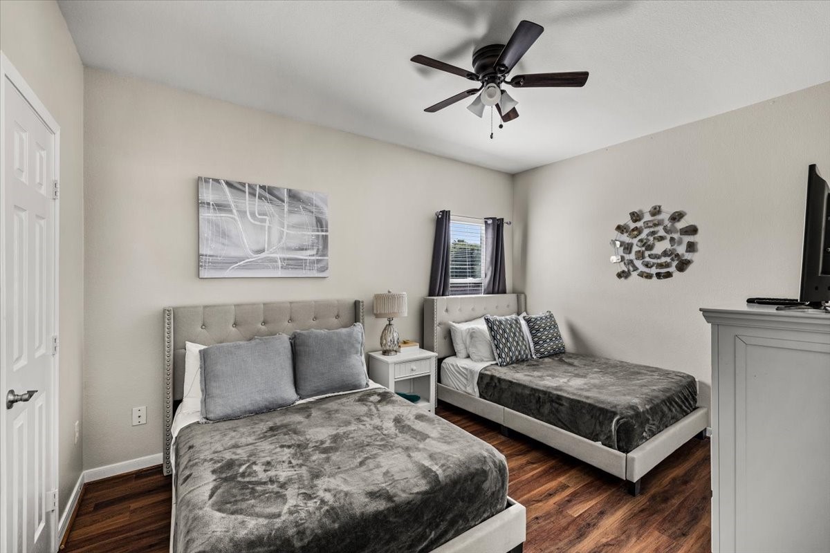 1223 Avenue M Property Photo 28