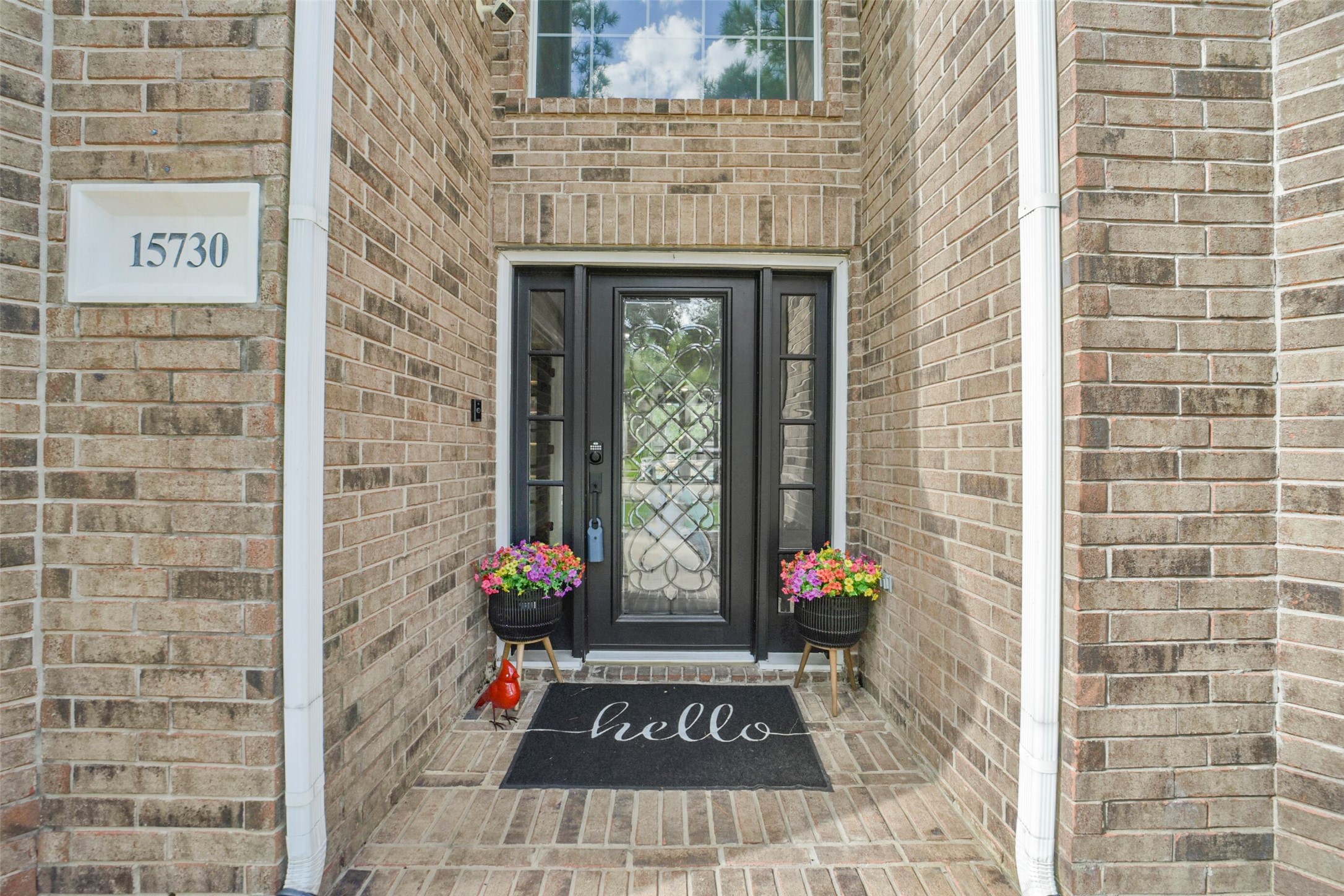 15730 Lake Loop Drive Property Photo 3