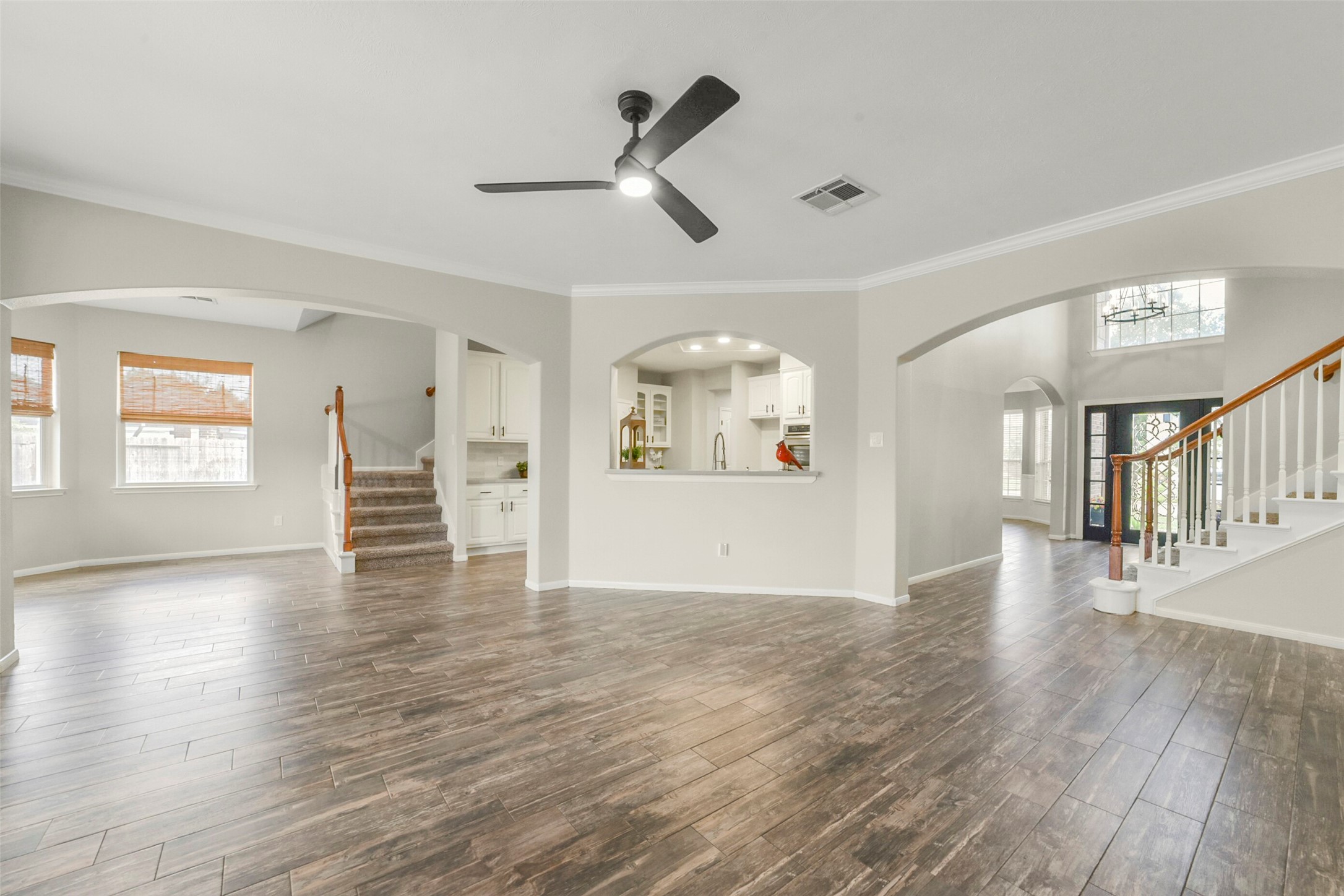 15730 Lake Loop Drive Property Photo 12