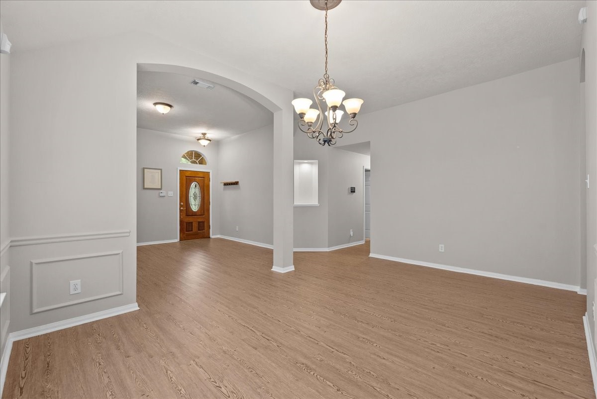 407 Crimson Coast Drive Property Photo 17