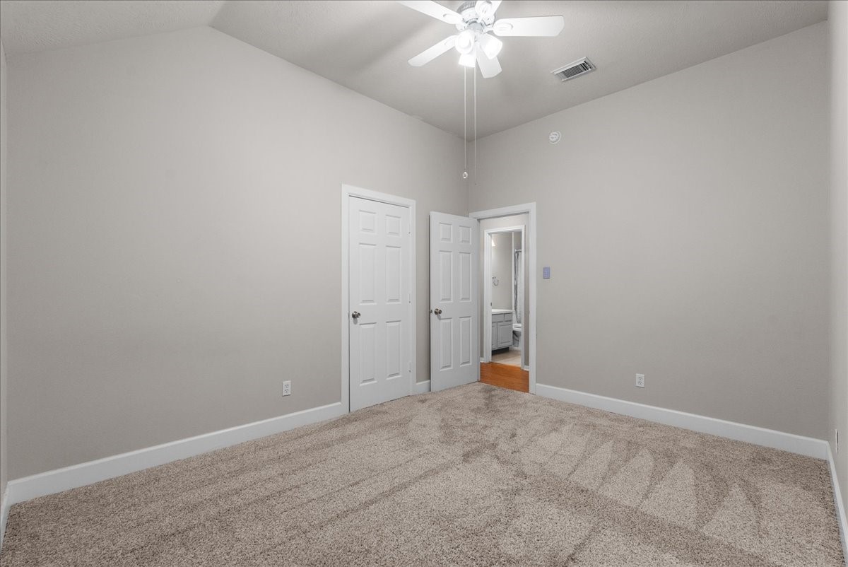 407 Crimson Coast Drive Property Photo 26