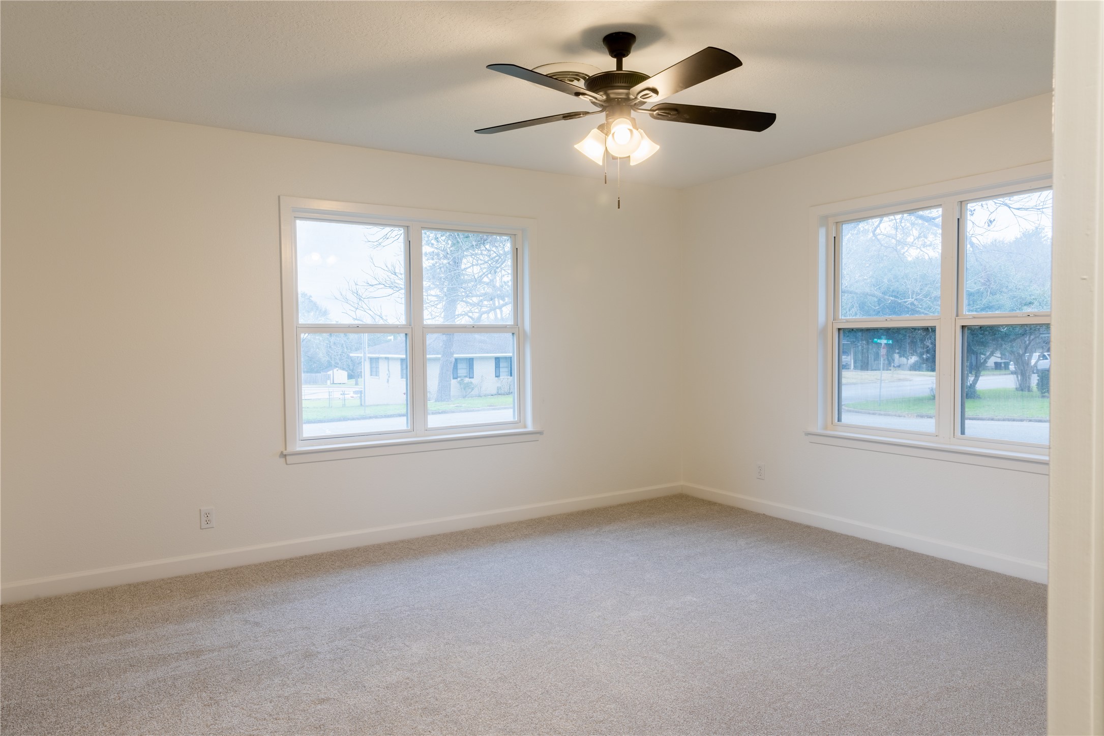 1003 Carlee Drive Property Photo 14