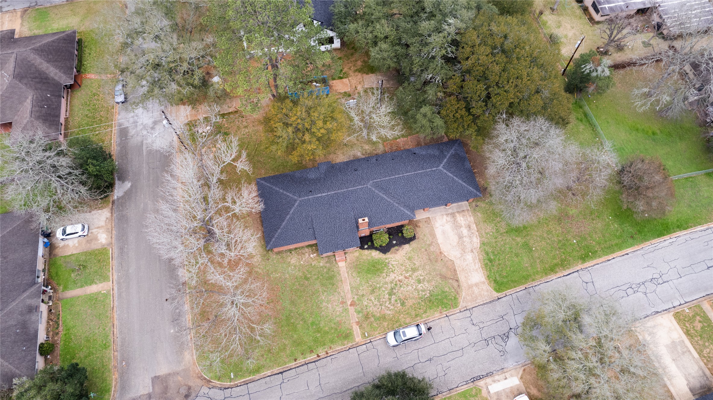 1003 Carlee Drive Property Photo 24