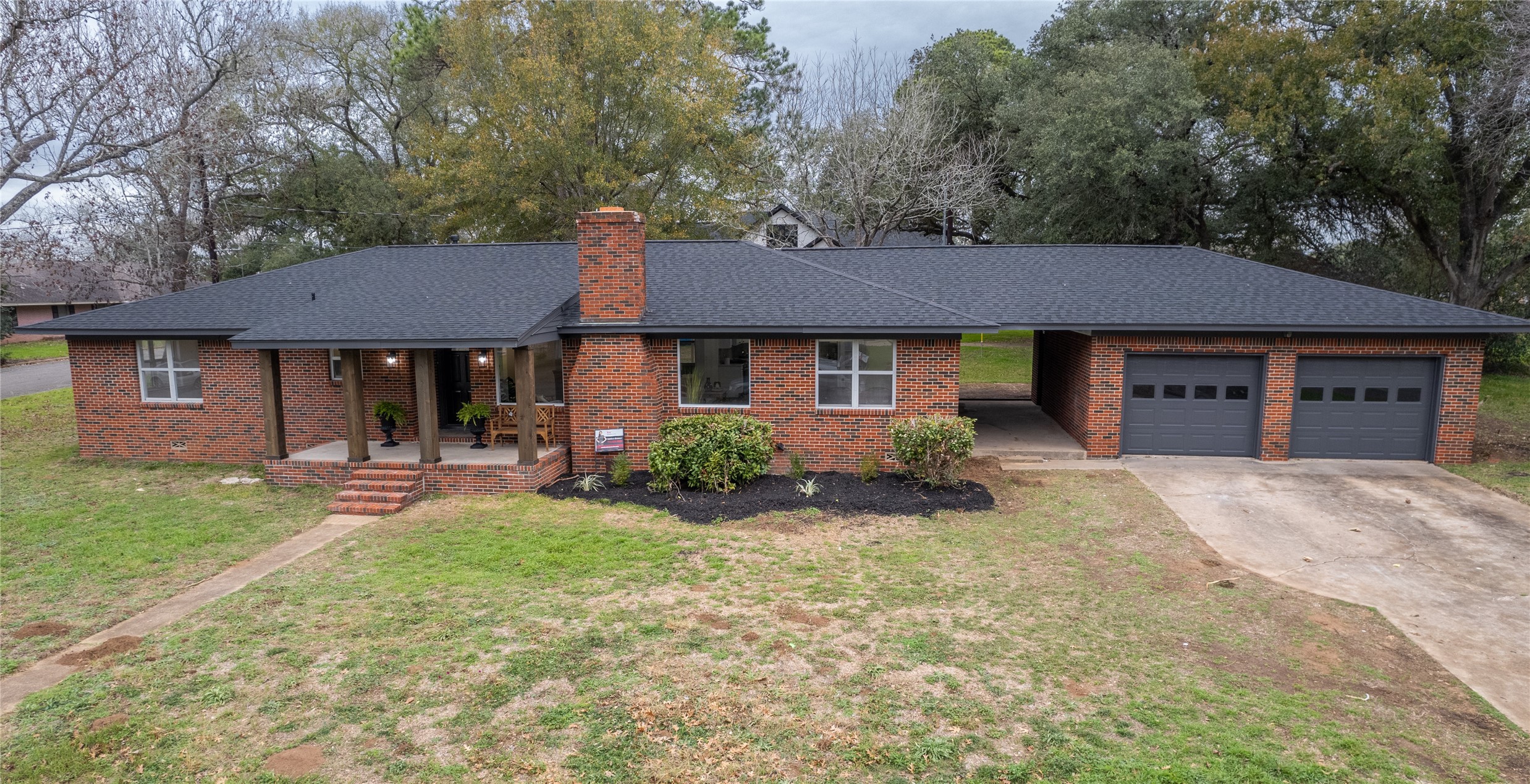 1003 Carlee Drive Property Photo 27