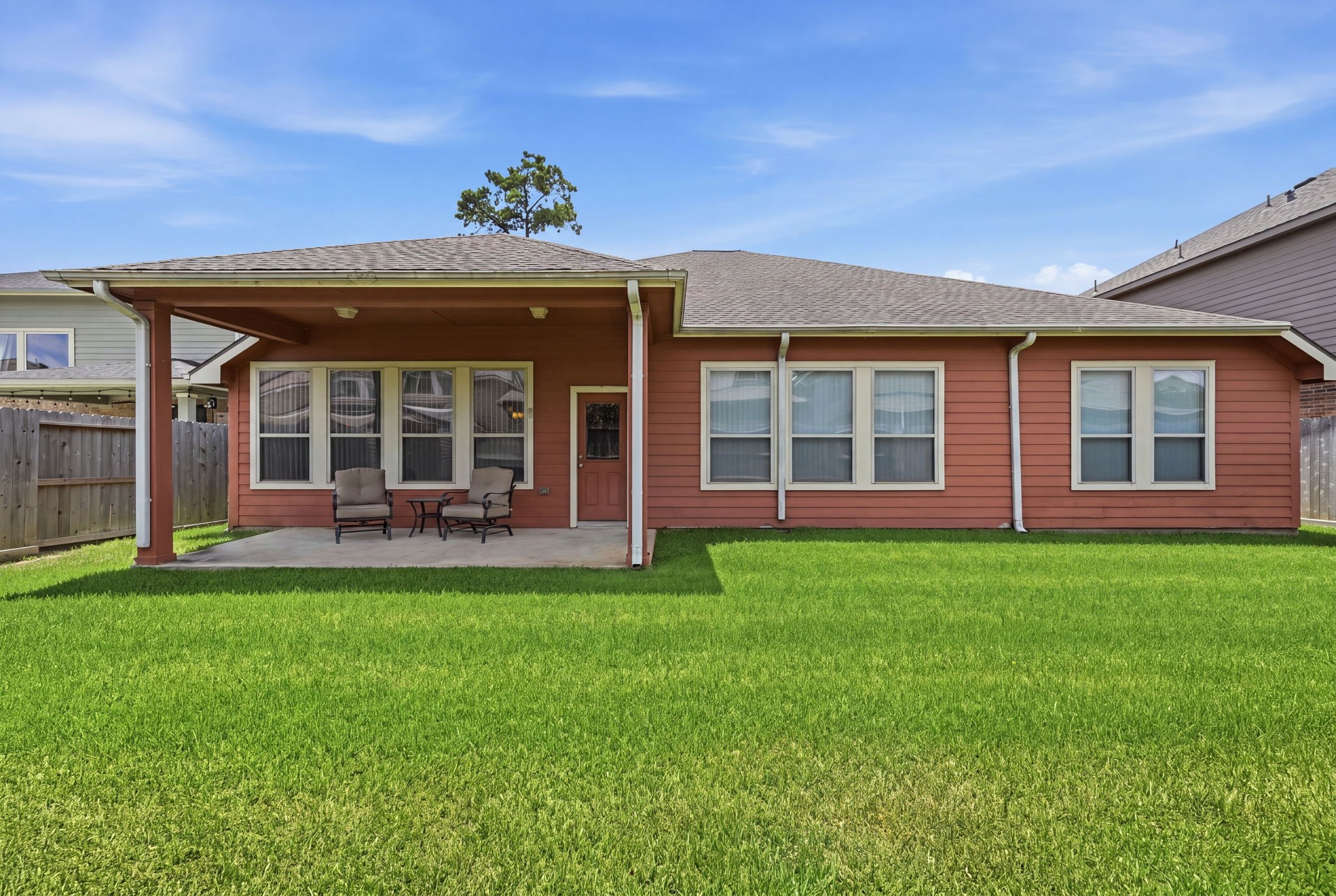 18714 Tupper Creek Court Property Photo 30