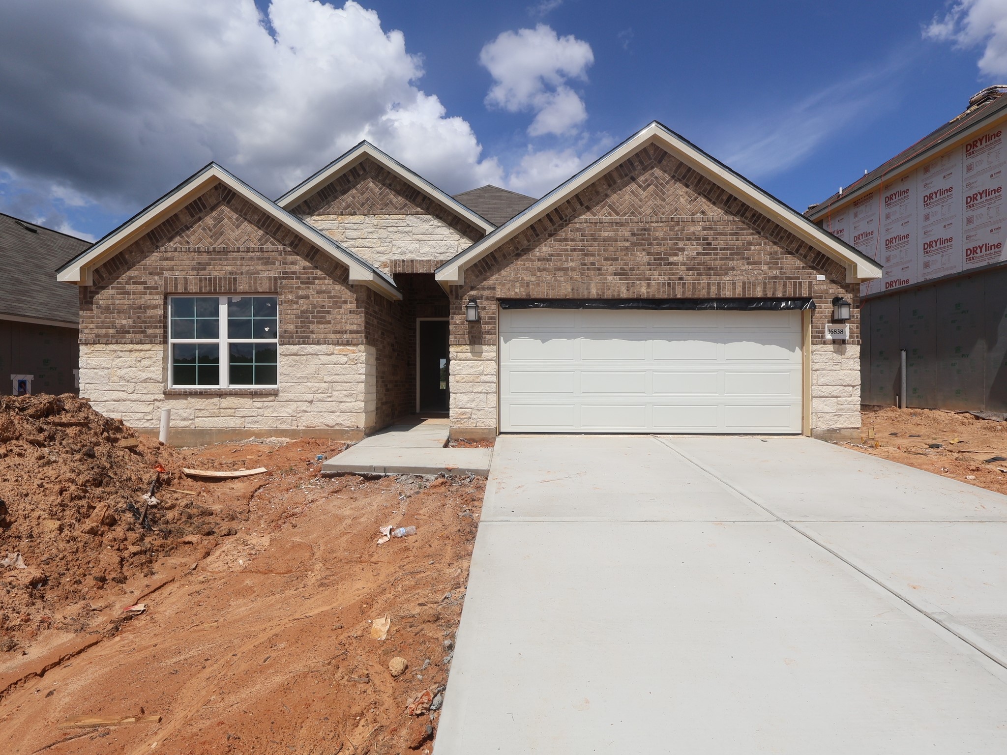 16838 Zavala Way Property Photo 1