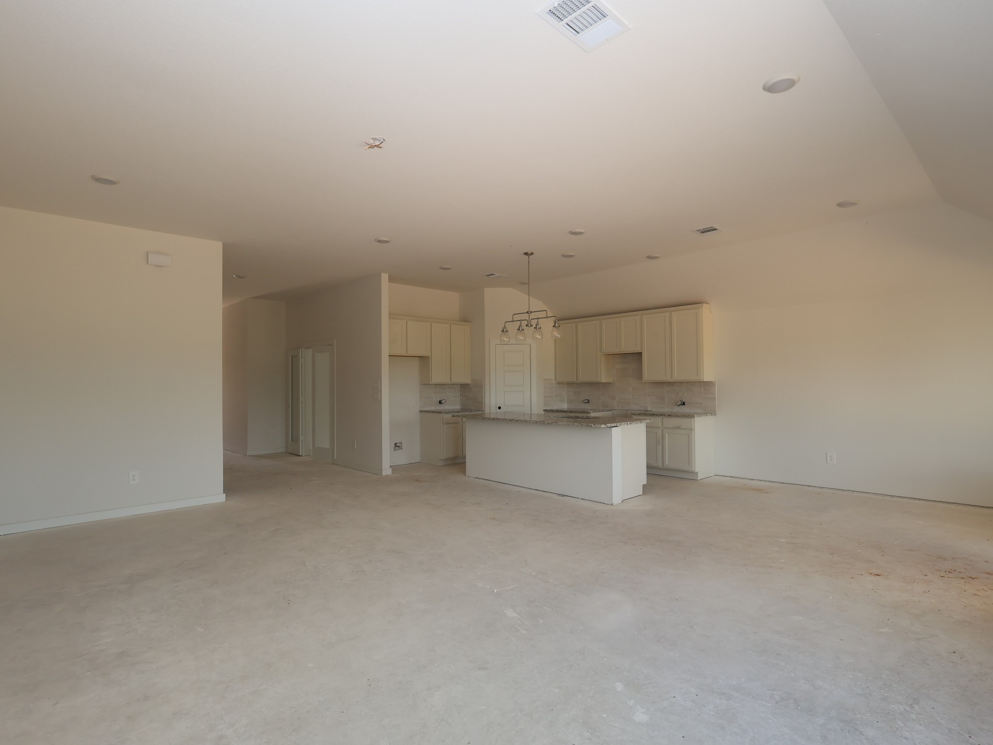 16838 Zavala Way Property Photo 6