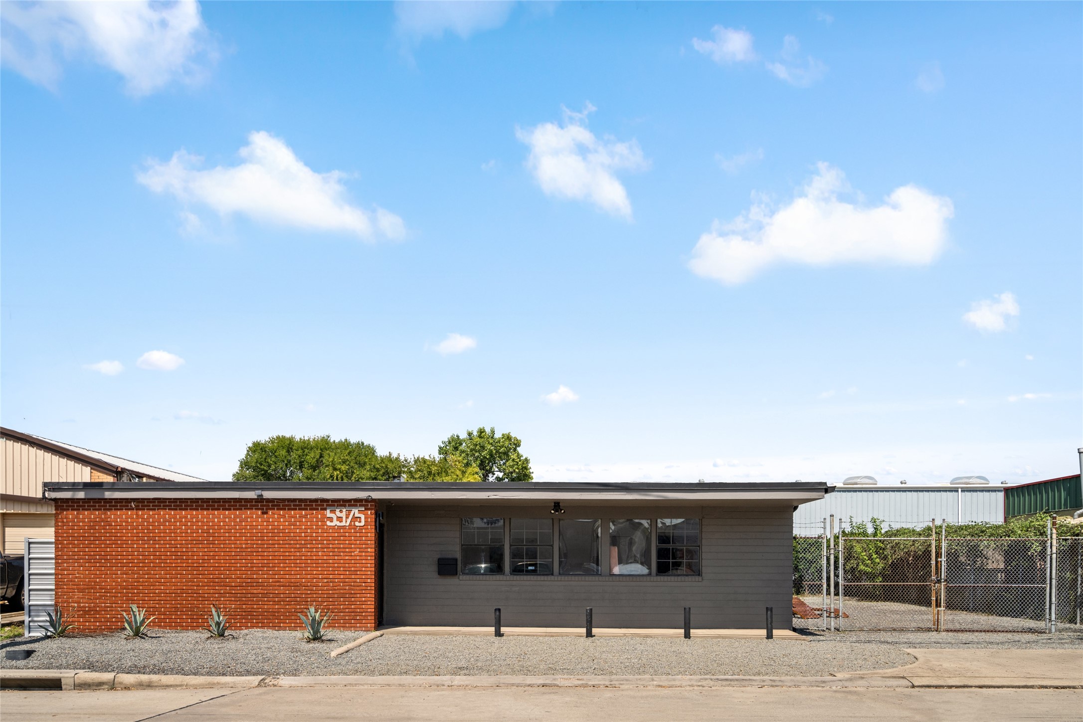 5975 Armour Drive Property Photo 1